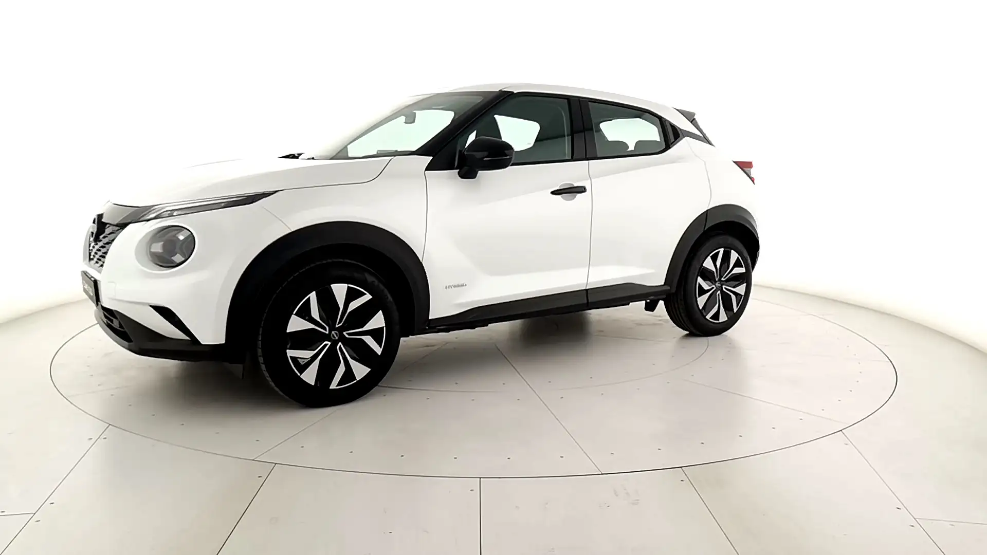 Nissan Juke 1.6 hev Acenta Weiß - 2