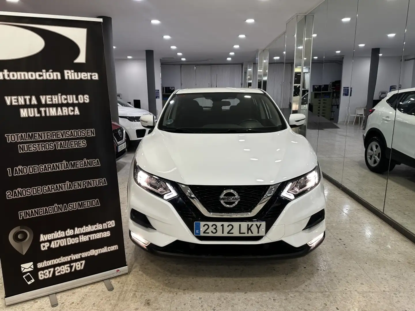 Nissan Qashqai 1.5dCi Acenta 4x2 85kW Blanco - 1