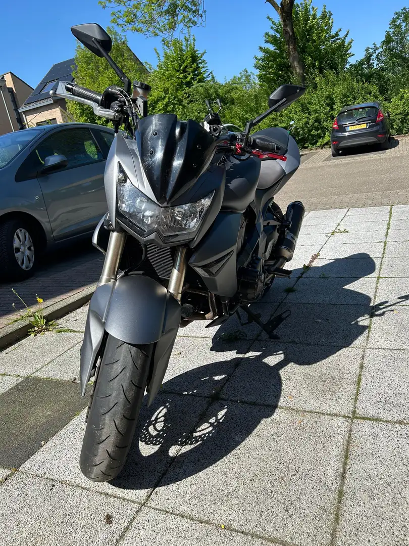 Kawasaki Z 1000 Gri - 2
