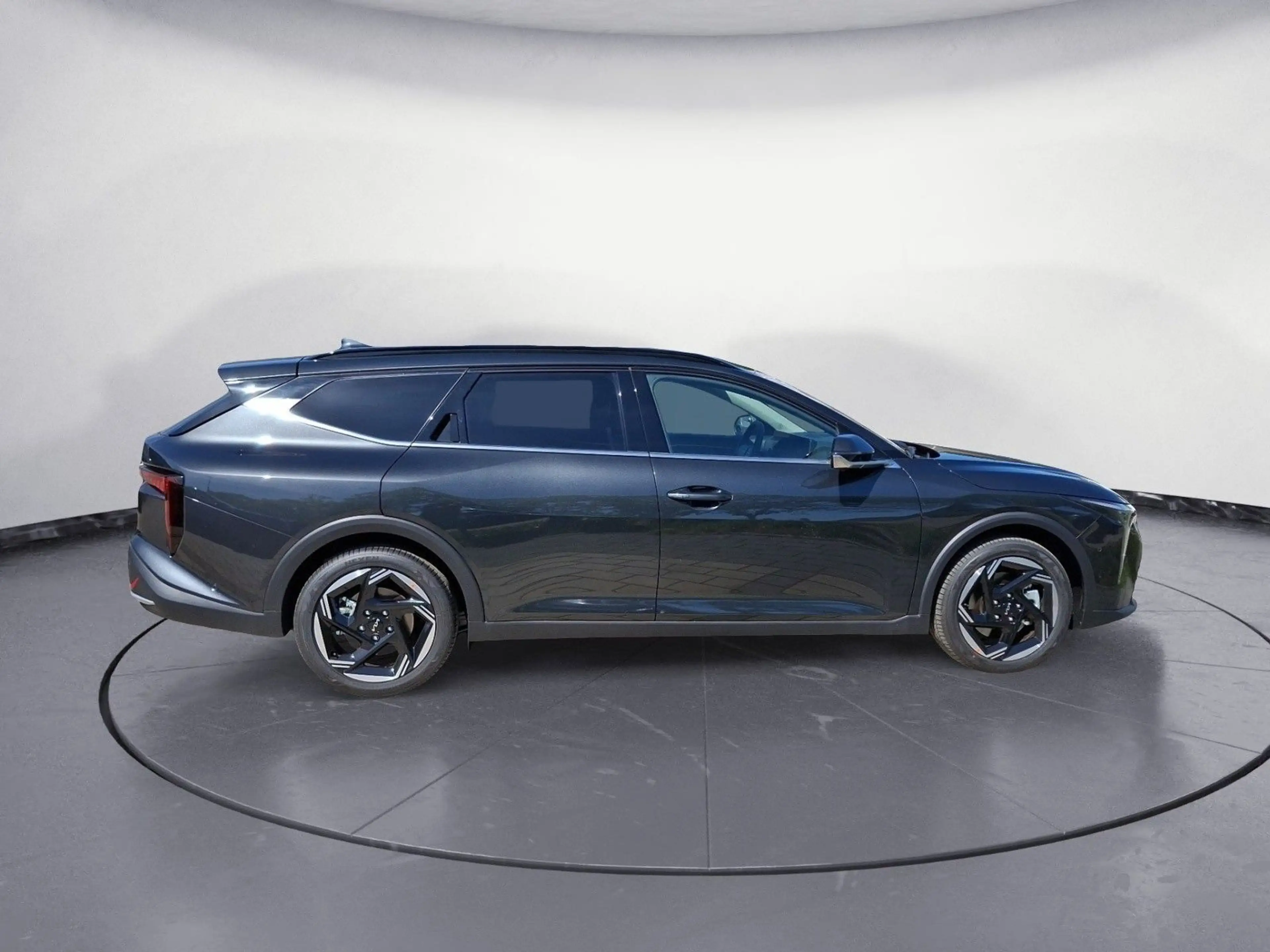 Kia K4 1.6T 150 DCT Sportswagon DWP — photo 6