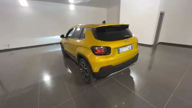 Jeep Avenger view 6