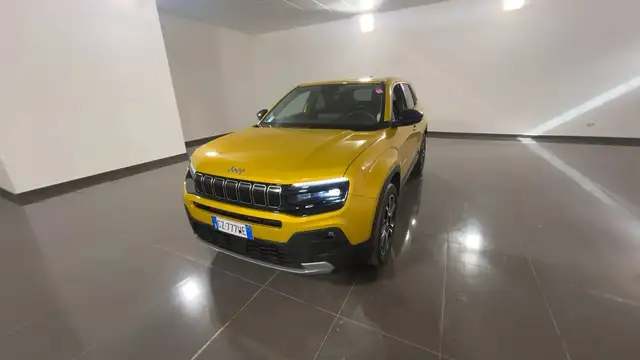 Jeep Avenger main image