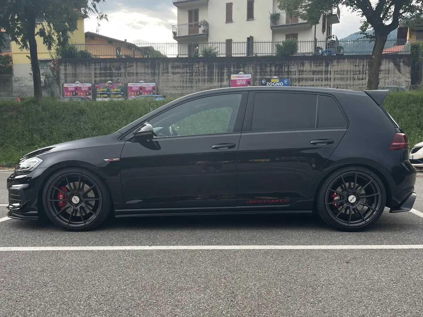Volkswagen Golf GTI Golf 7.5 GTI 2019 5p 2.0 tsi Performance 245cv dsg Nero - 1
