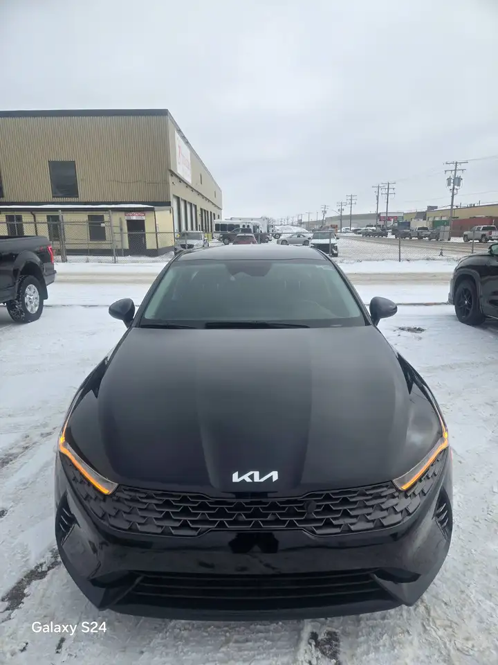 Kia K5 photo Kia K5