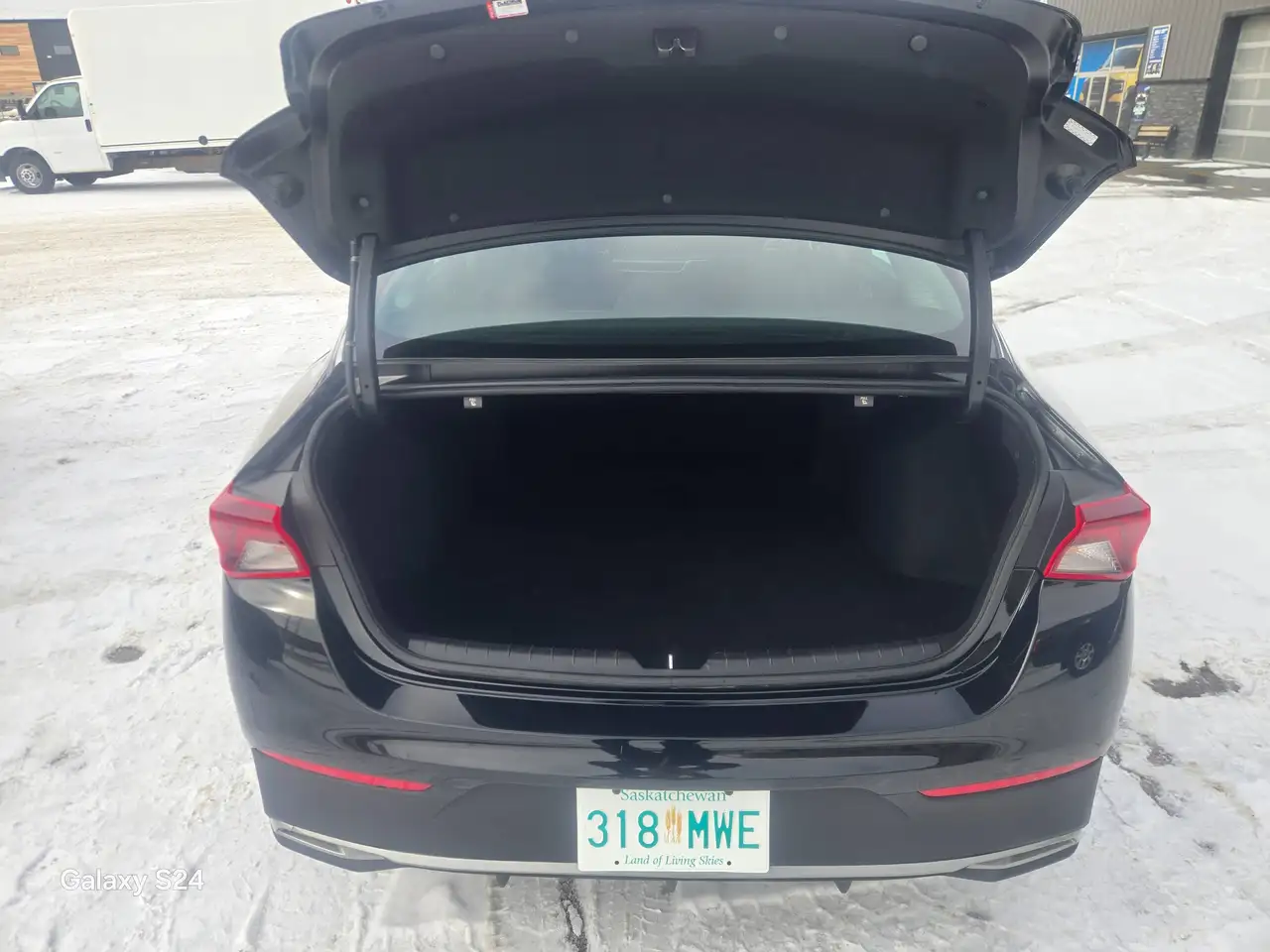 Kia K5 photo Kia K5