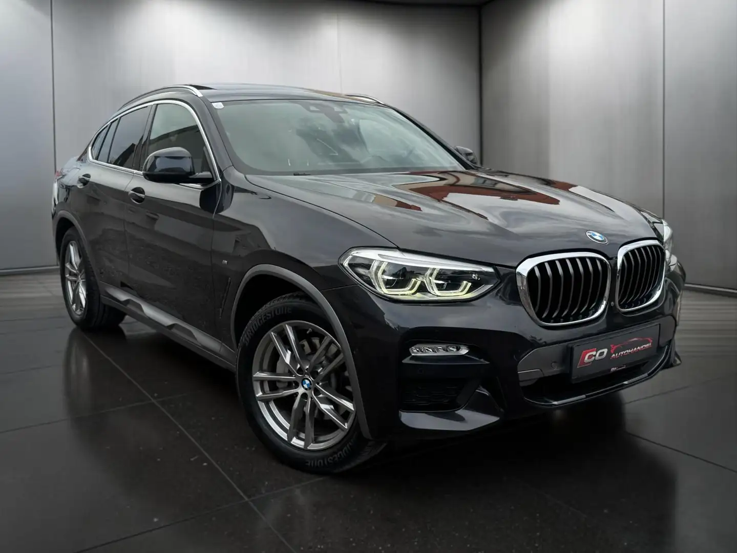 BMW X4 M X4 xDrive 25d M Sport X Aut. M Sport X Grau - 1