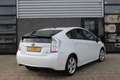 Toyota Prius 1.8 Dynamic / Leer / HUD / JBL / Camera / N.A.P. Weiß - thumbnail 3