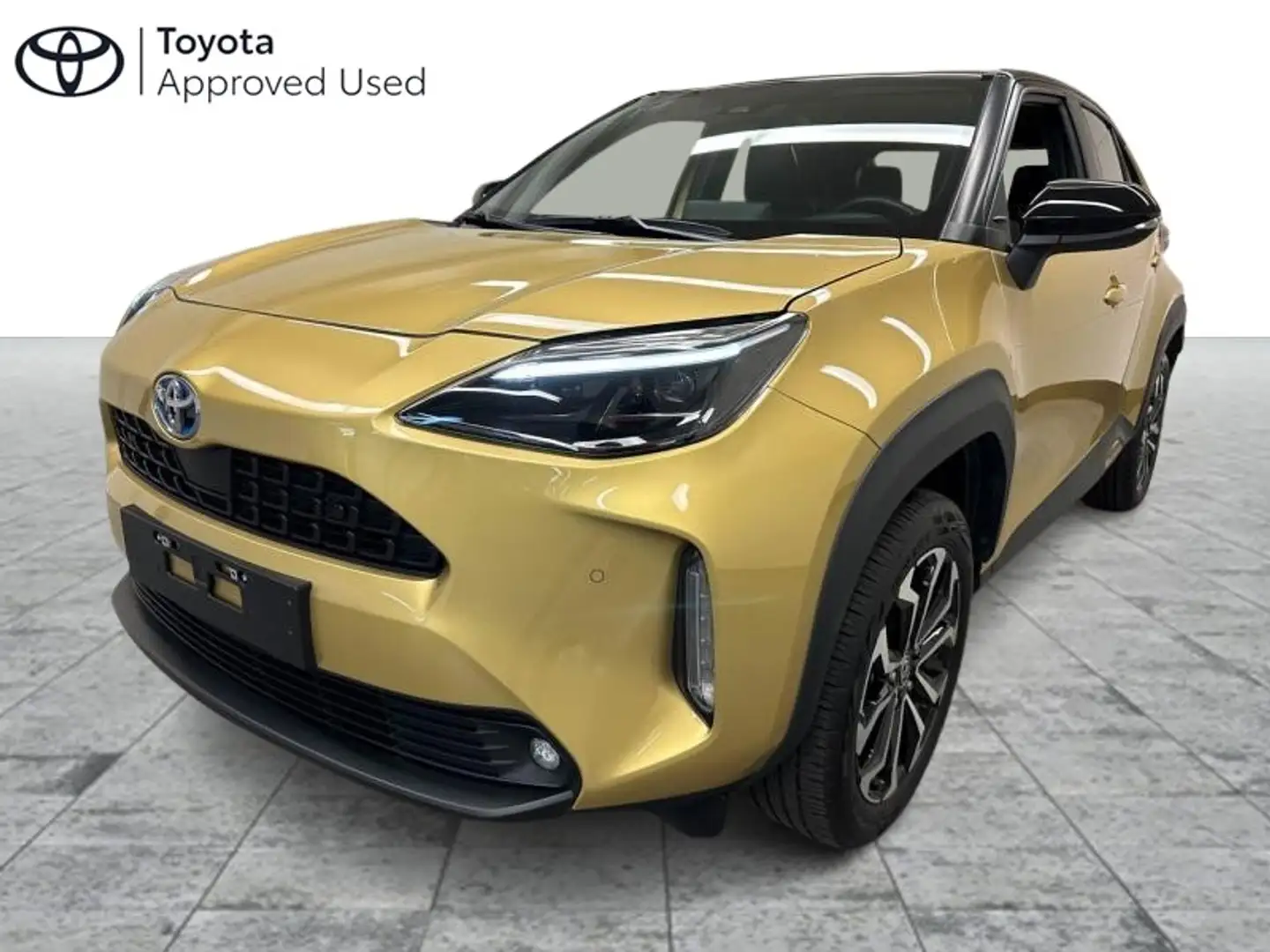 Toyota Yaris Cross Dynamic Plus + Comfort Pack Złoty - 1