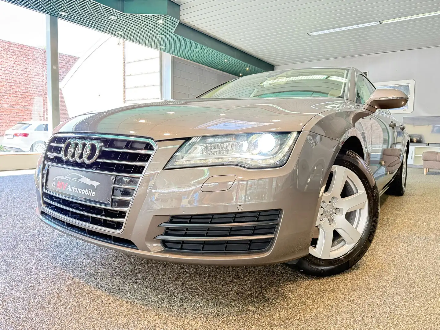 Audi A7 3.0TDI V6 Quattro S tronic * Head up * Cuir * Navi Hnědá - 1