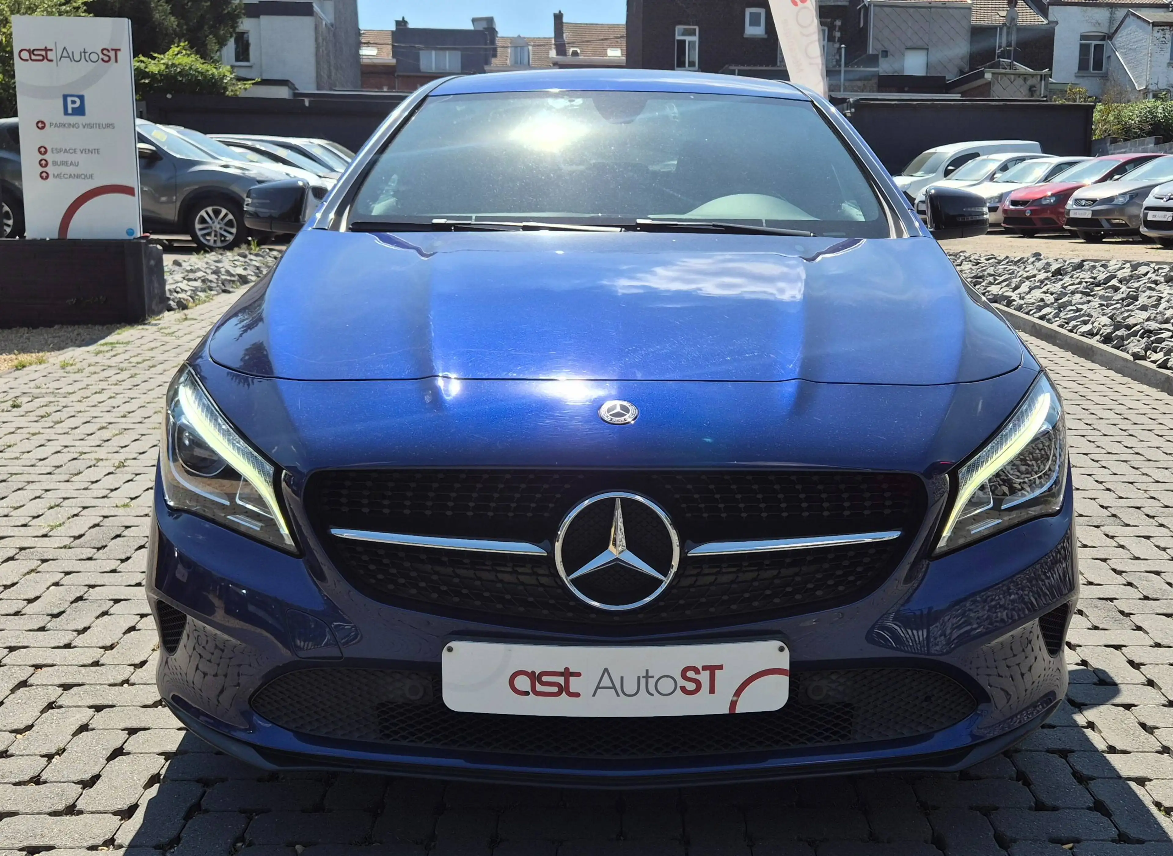 Mercedes-Benz CLA 220 Urban Sport — photo 2
