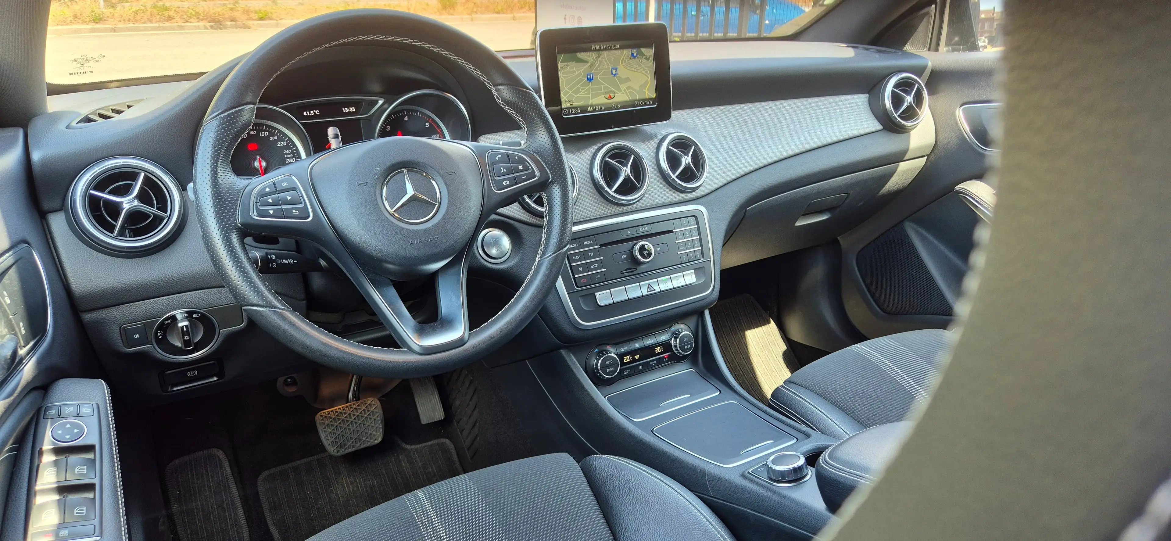 Mercedes-Benz CLA 220 Urban Sport — photo 10