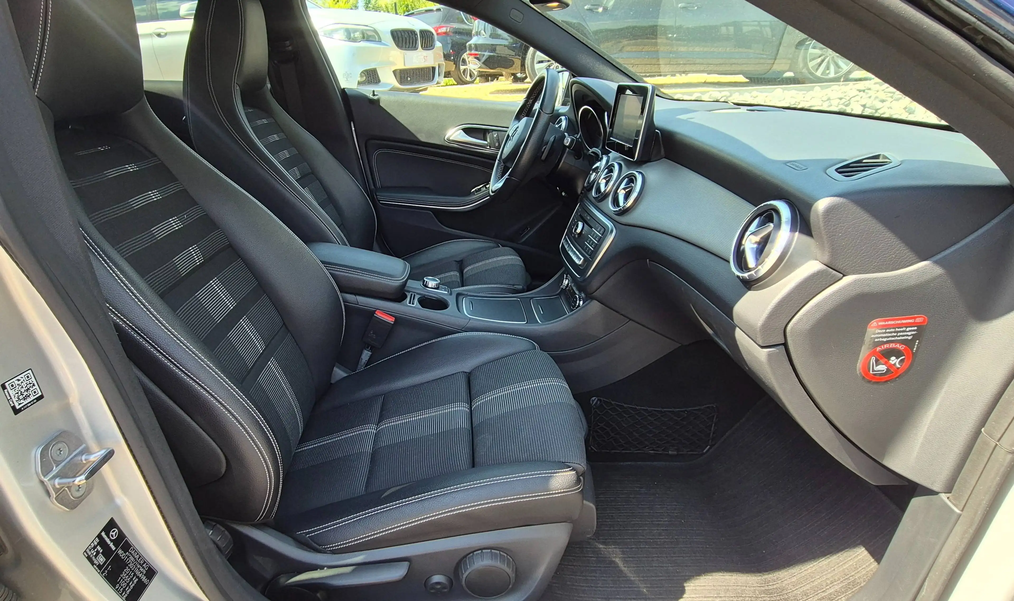 Mercedes-Benz CLA 220 Urban Sport — photo 11