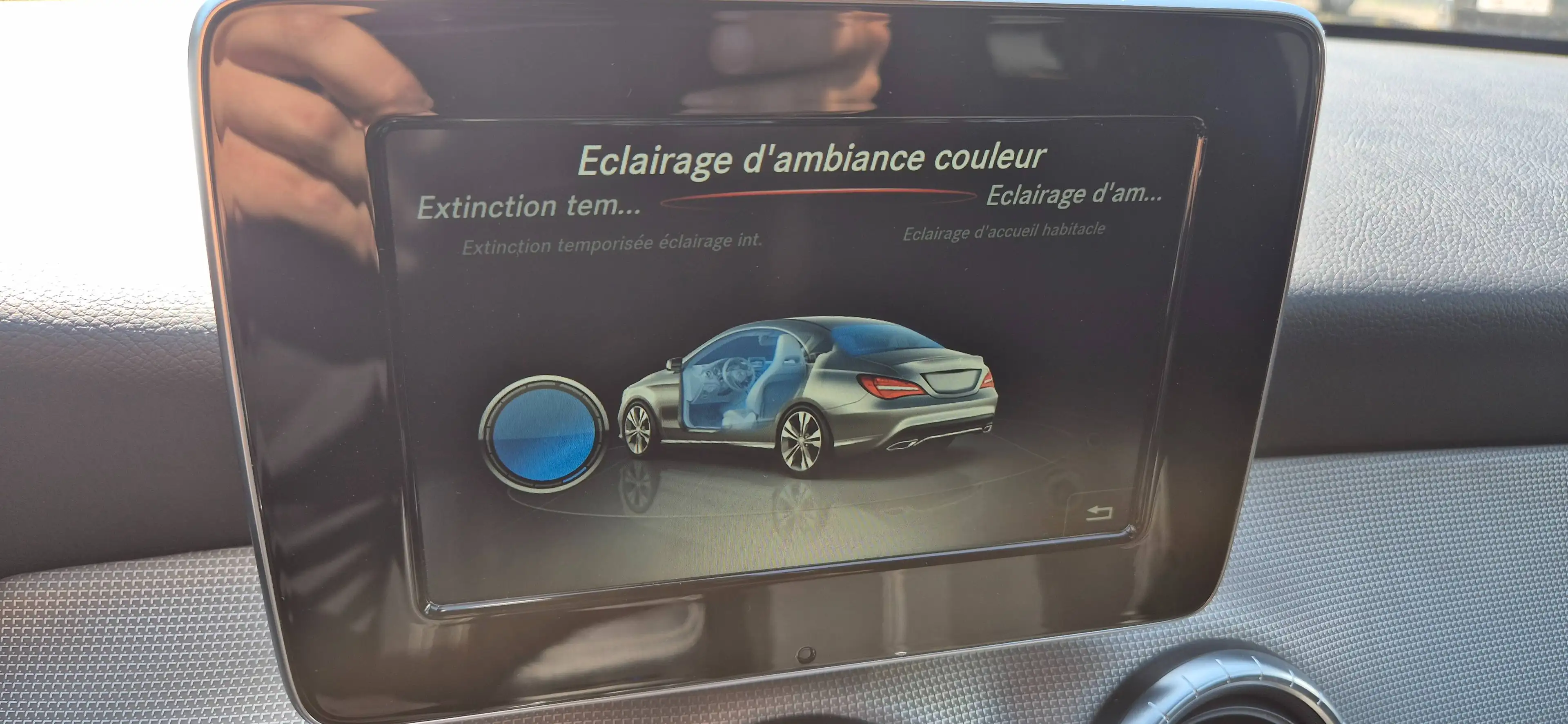 Mercedes-Benz CLA 220 Urban Sport — photo 4