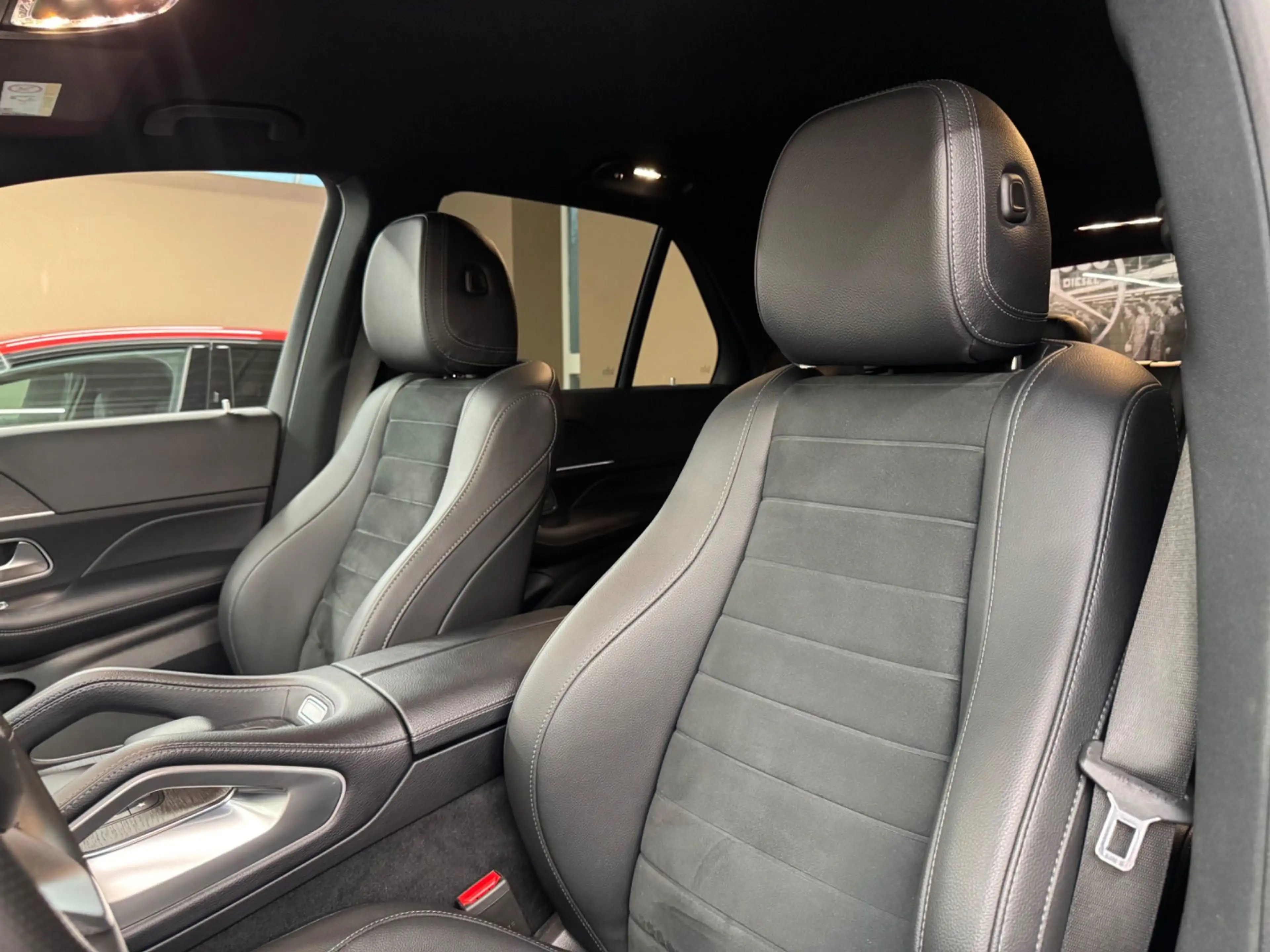 Mercedes-Benz GLE 350 de AMG Line/ Premium/Assistent/Multibeam — photo 12
