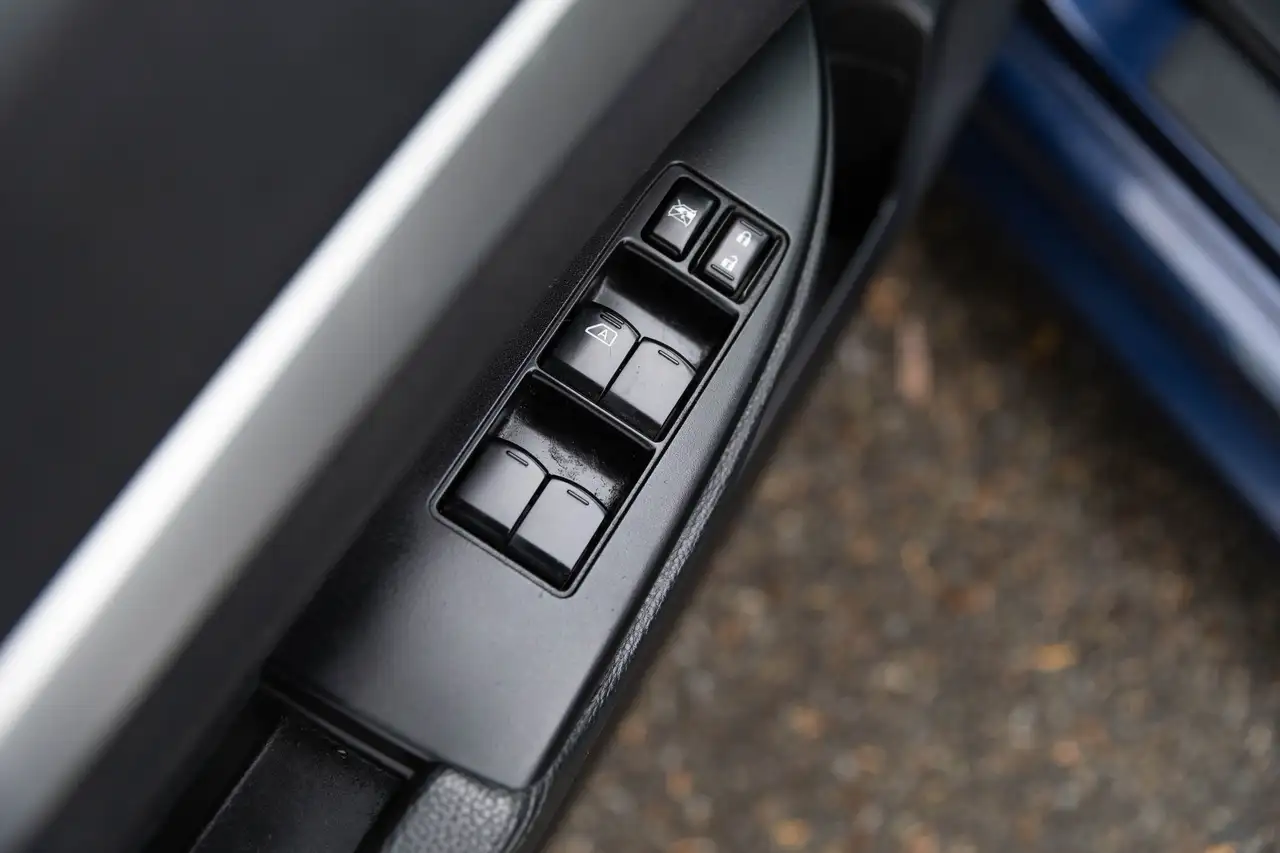 Subaru Legacy снимка Subaru Legacy
