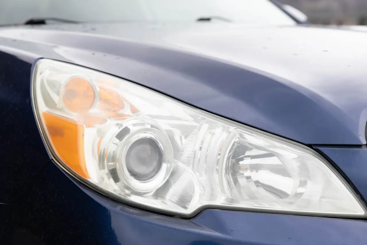 Subaru Legacy снимка Subaru Legacy