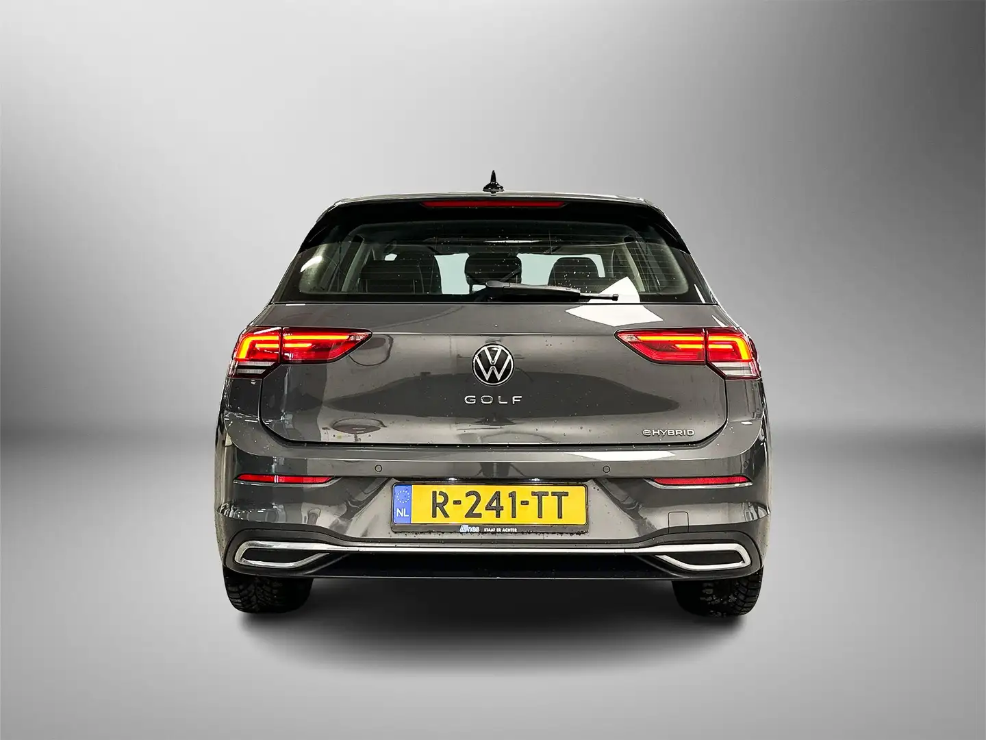 Volkswagen Golf 1.4 eHybrid 204pk Style / Achteruitrijcamera / erg Grijs - 2