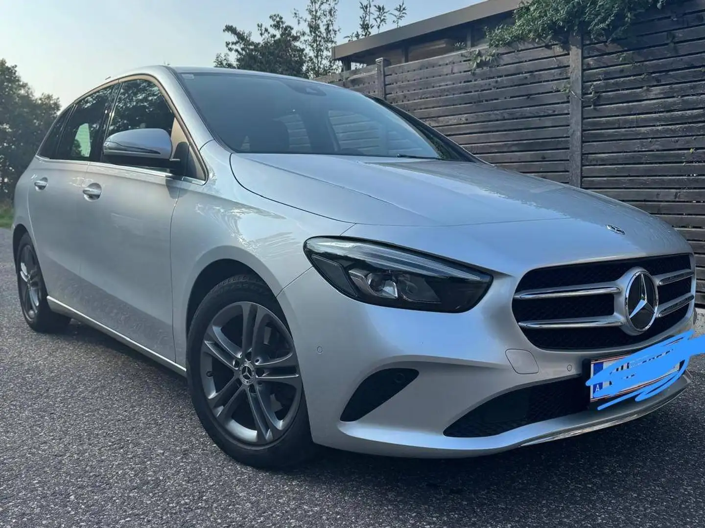 Mercedes-Benz B 180 B 180 Aut. Silber - 1