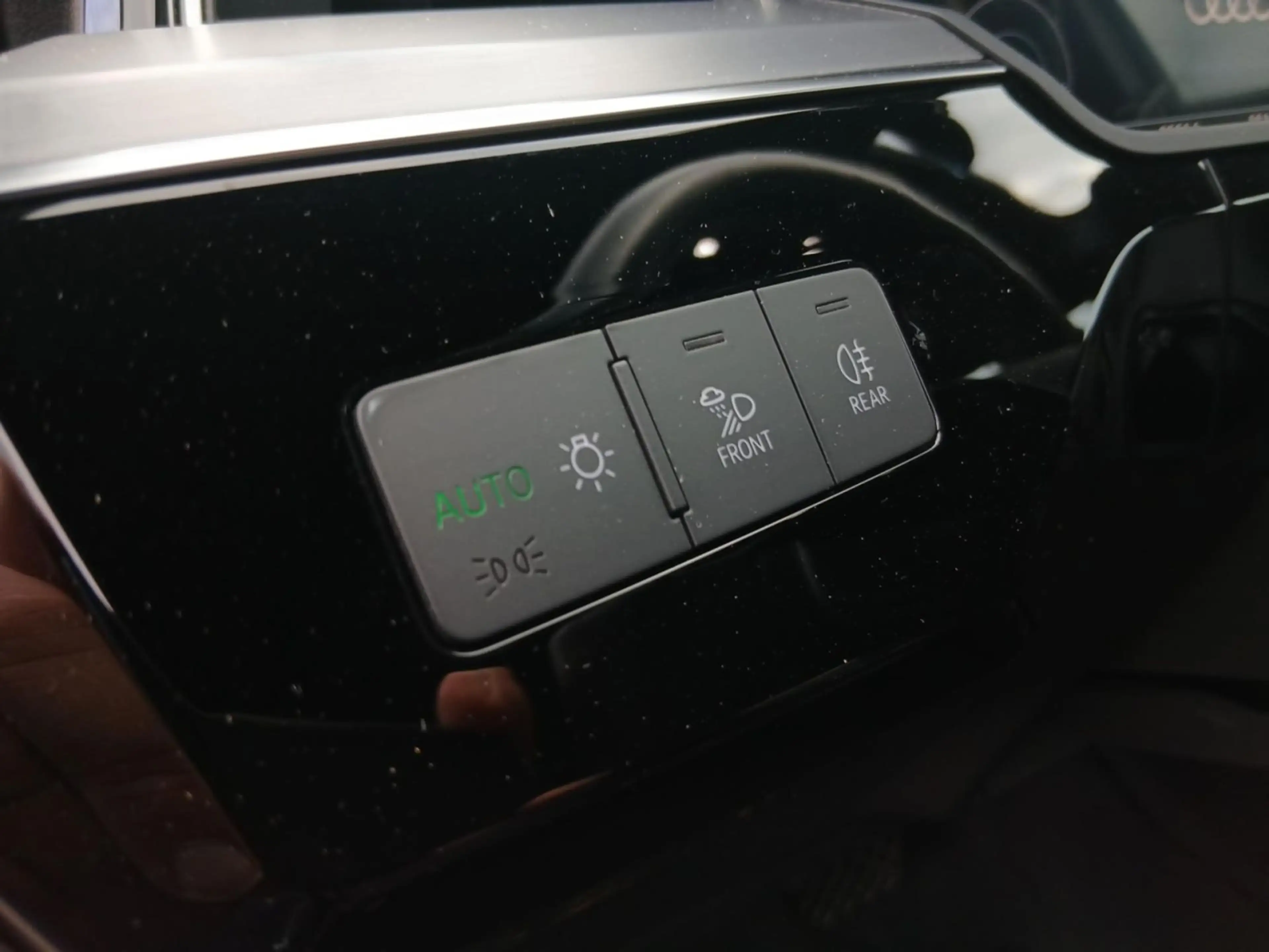 Audi e-tron 50 qu. S line int. *MATRIX*HuD* — photo 15