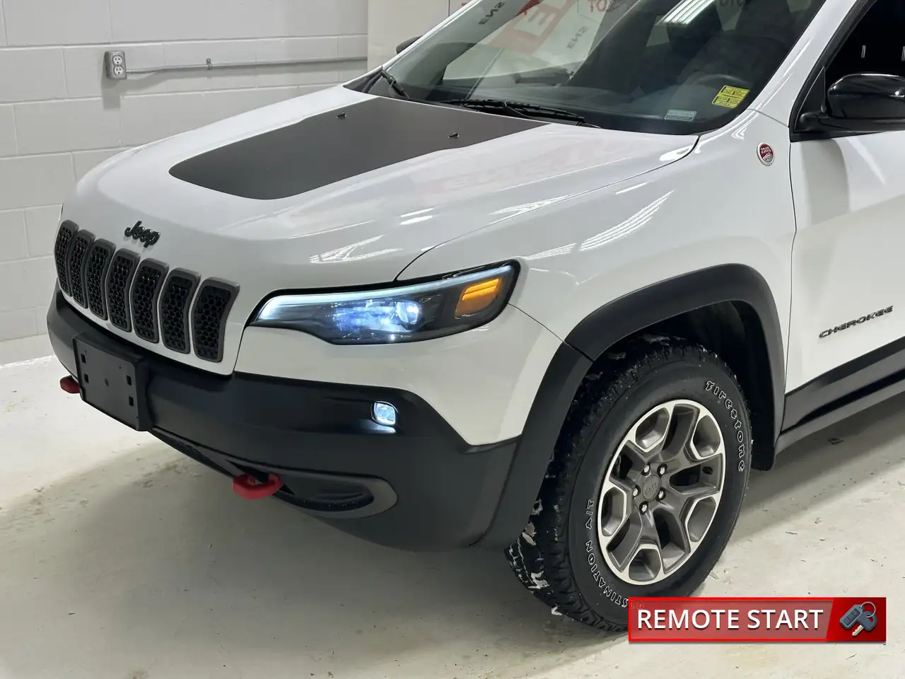 Jeep Cherokee снимка Jeep Cherokee