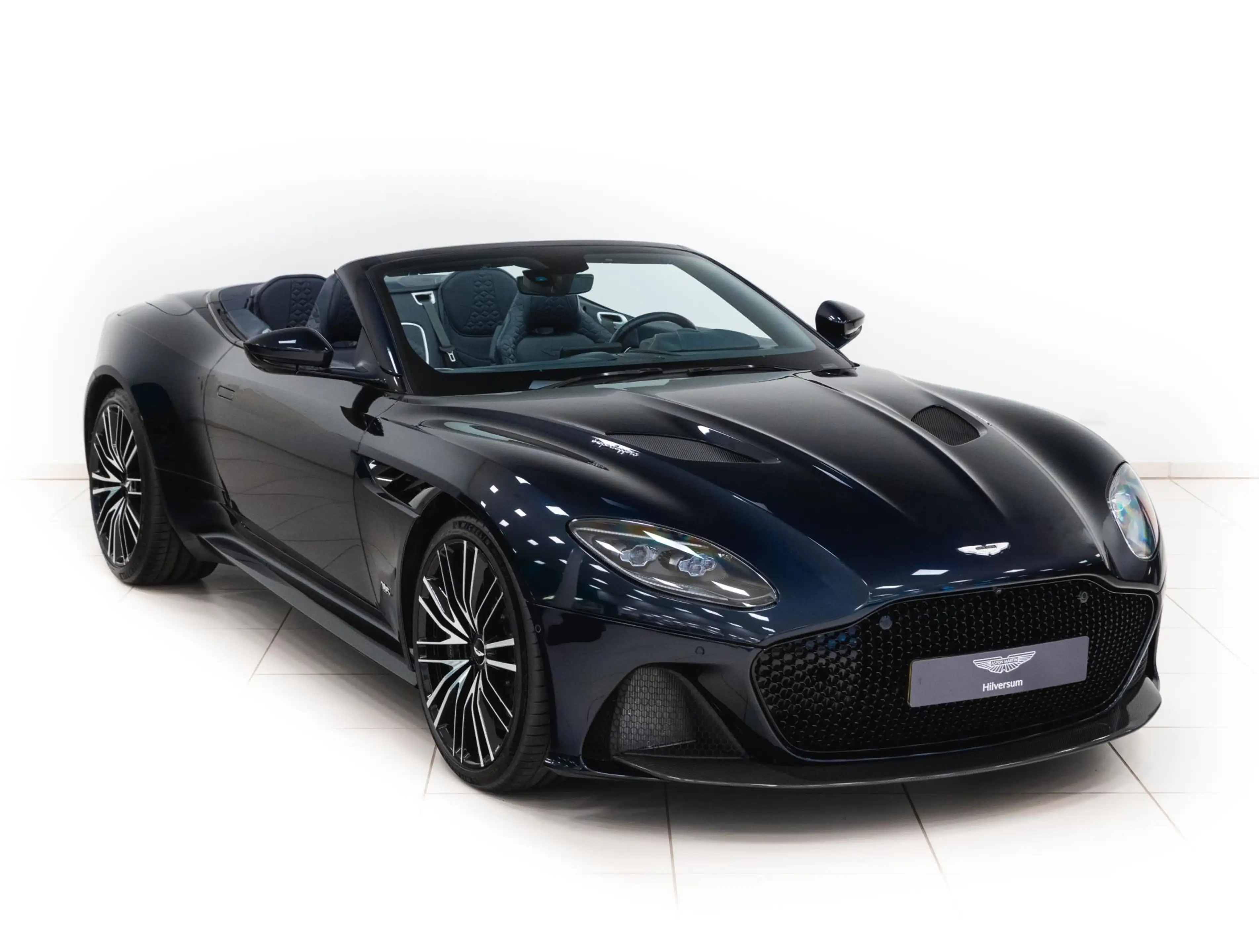 Aston Martin DBS Superleggera Volante Incl. BPM — photo 12