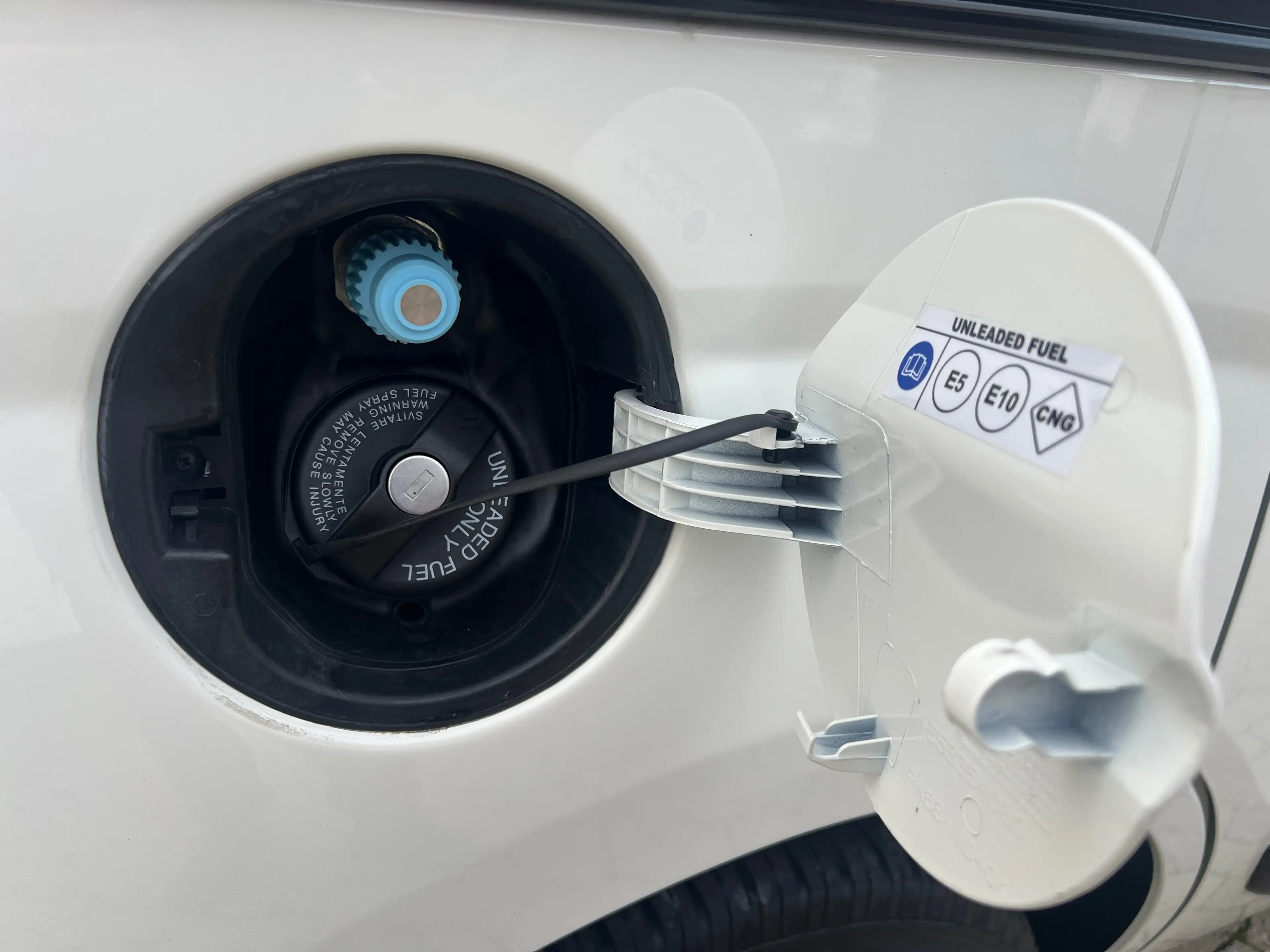Fiat Qubo Lounge Benzin/ Erdgas — photo 15