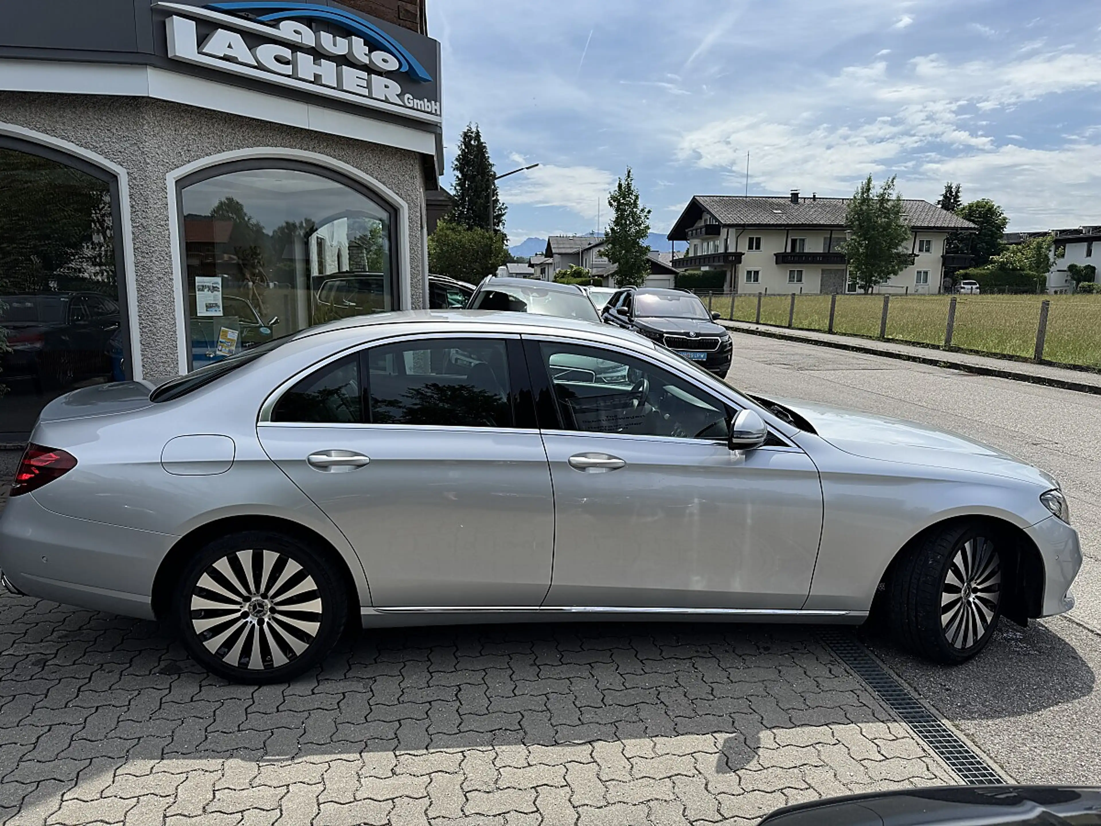 Mercedes-Benz E 200 d Avantgarde Aut.*LED*LEDER*RFK* — photo 5