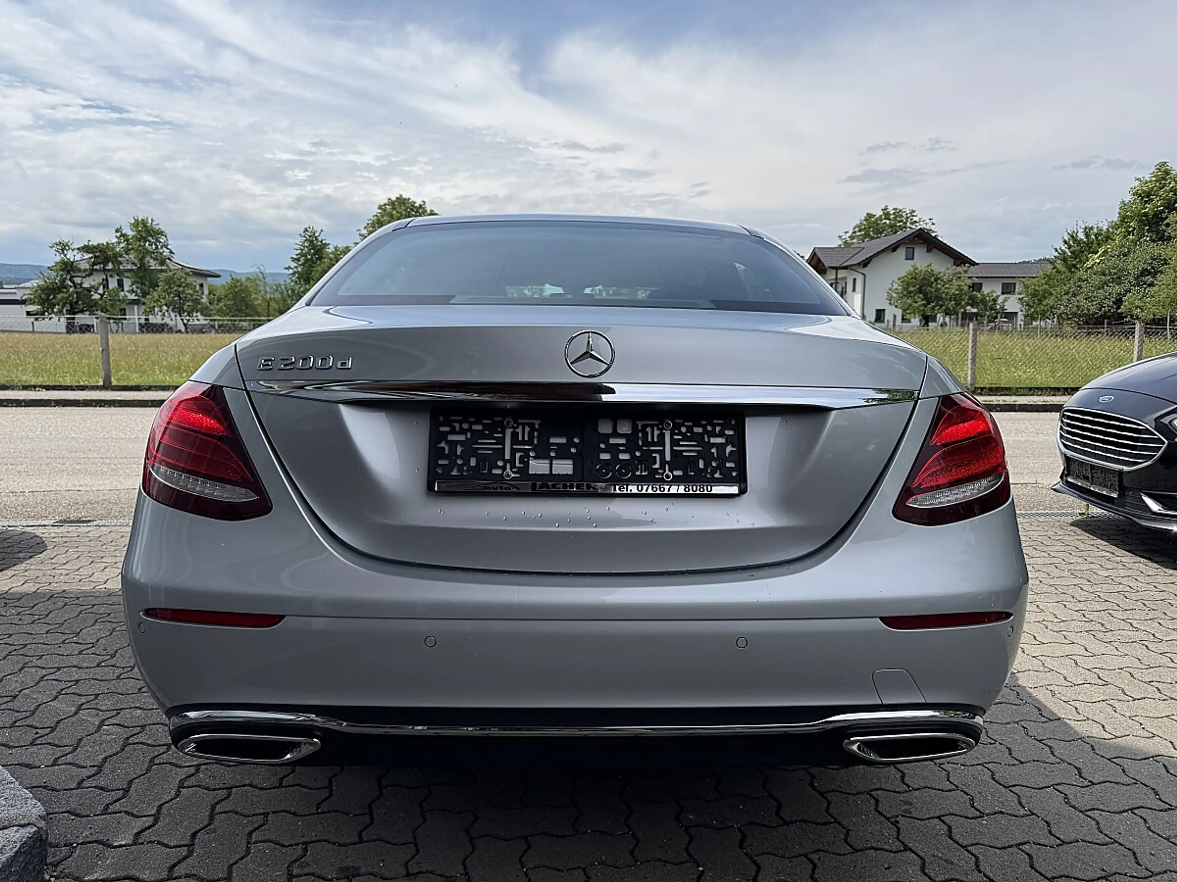 Mercedes-Benz E 200 d Avantgarde Aut.*LED*LEDER*RFK* — photo 7