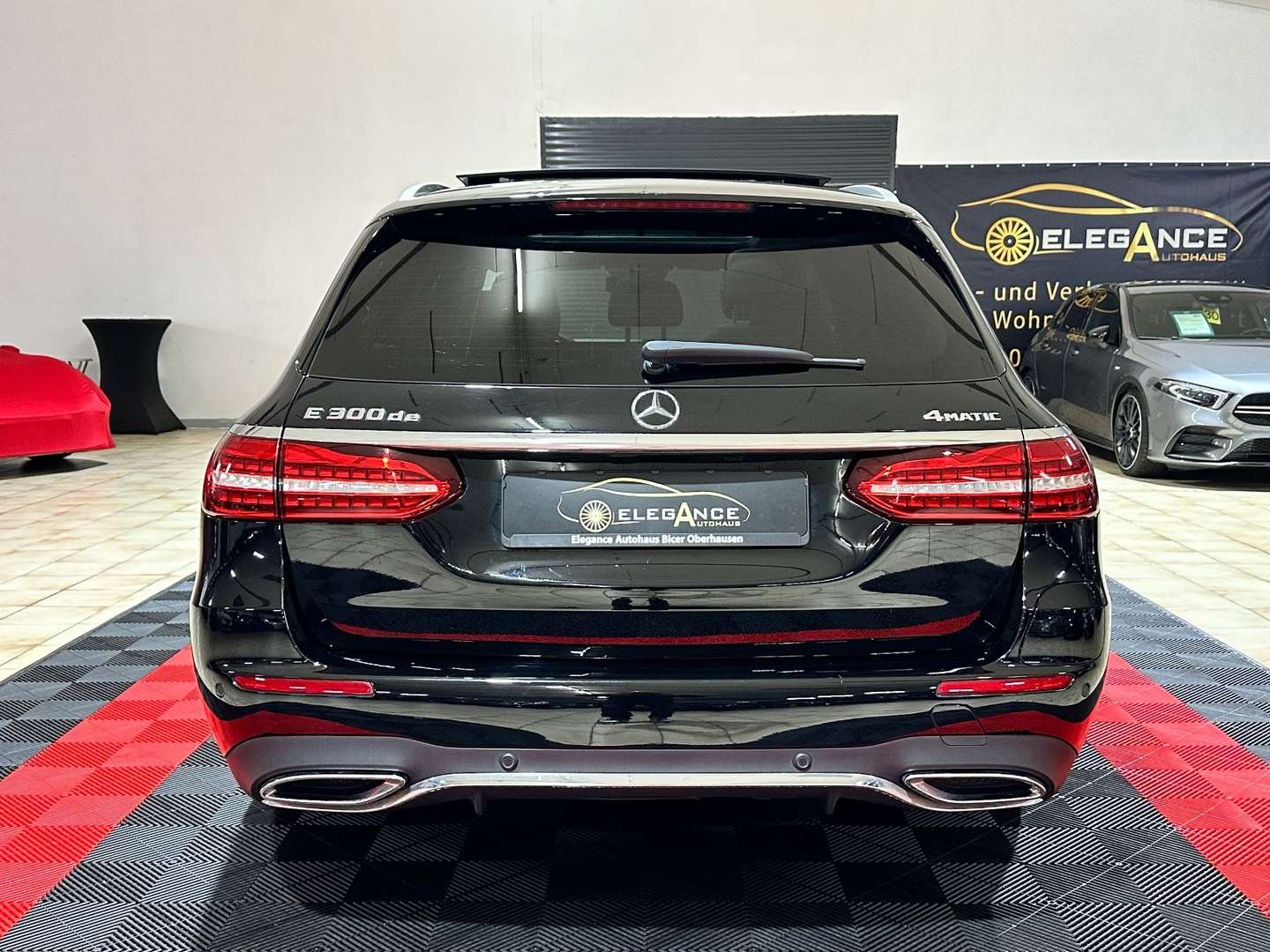 Mercedes Classe E 300 AMG Line -  - Joinsteer - #4