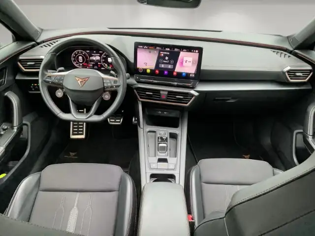 Cupra Formentor view 9
