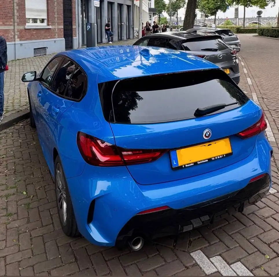 BMW 118