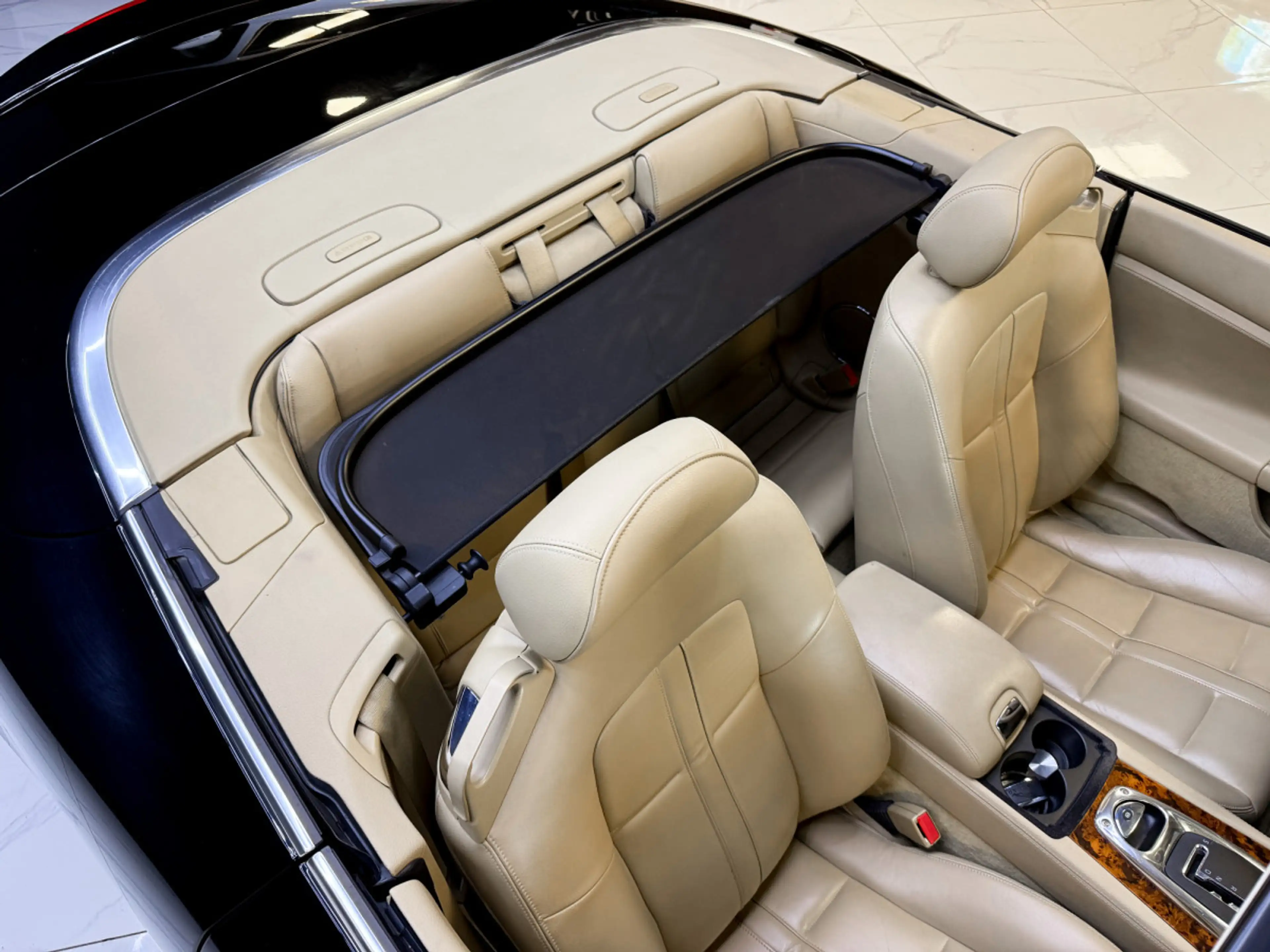 Jaguar XK 3.5 V8 Convertible — photo 12