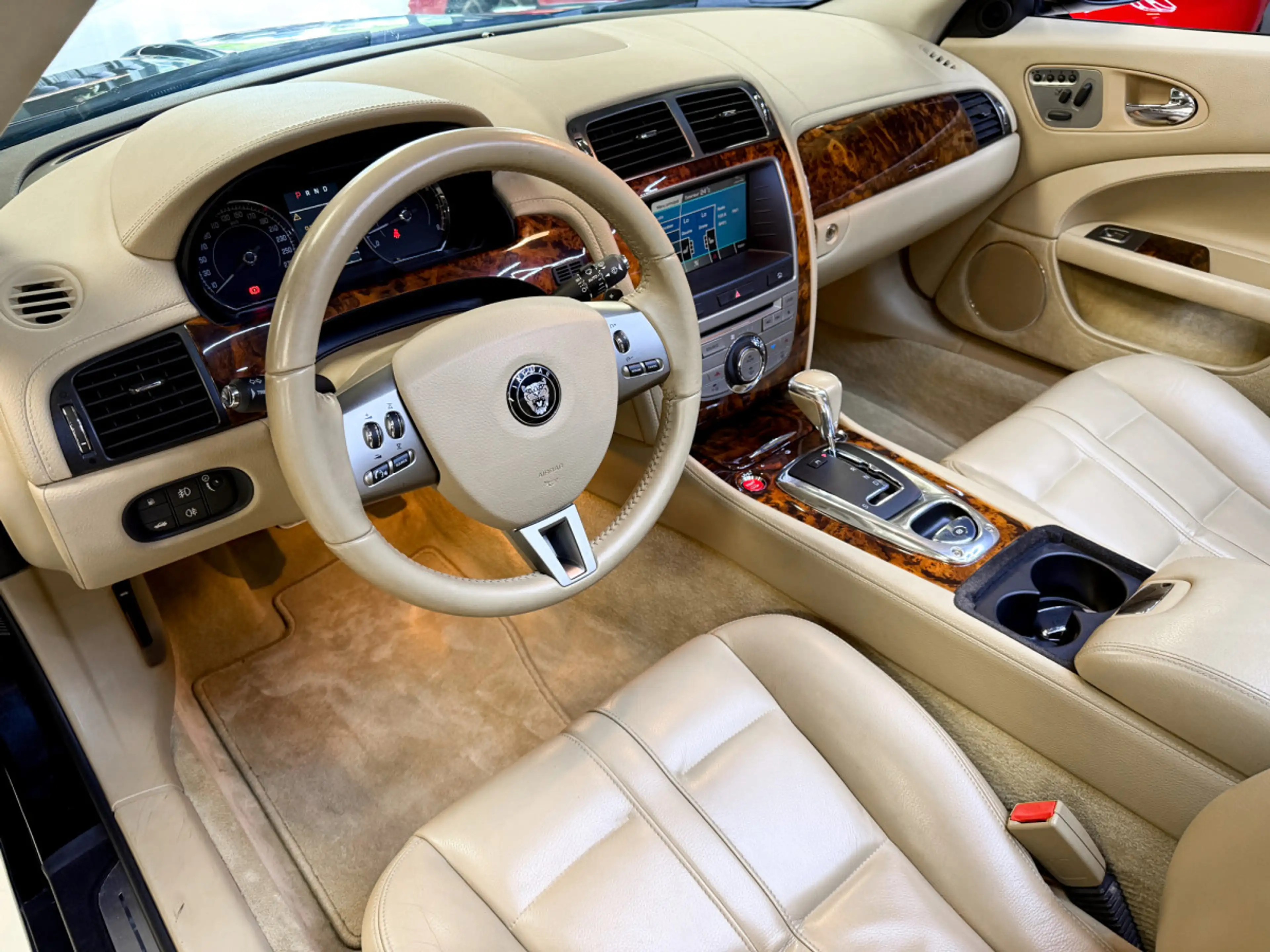 Jaguar XK 3.5 V8 Convertible — photo 9