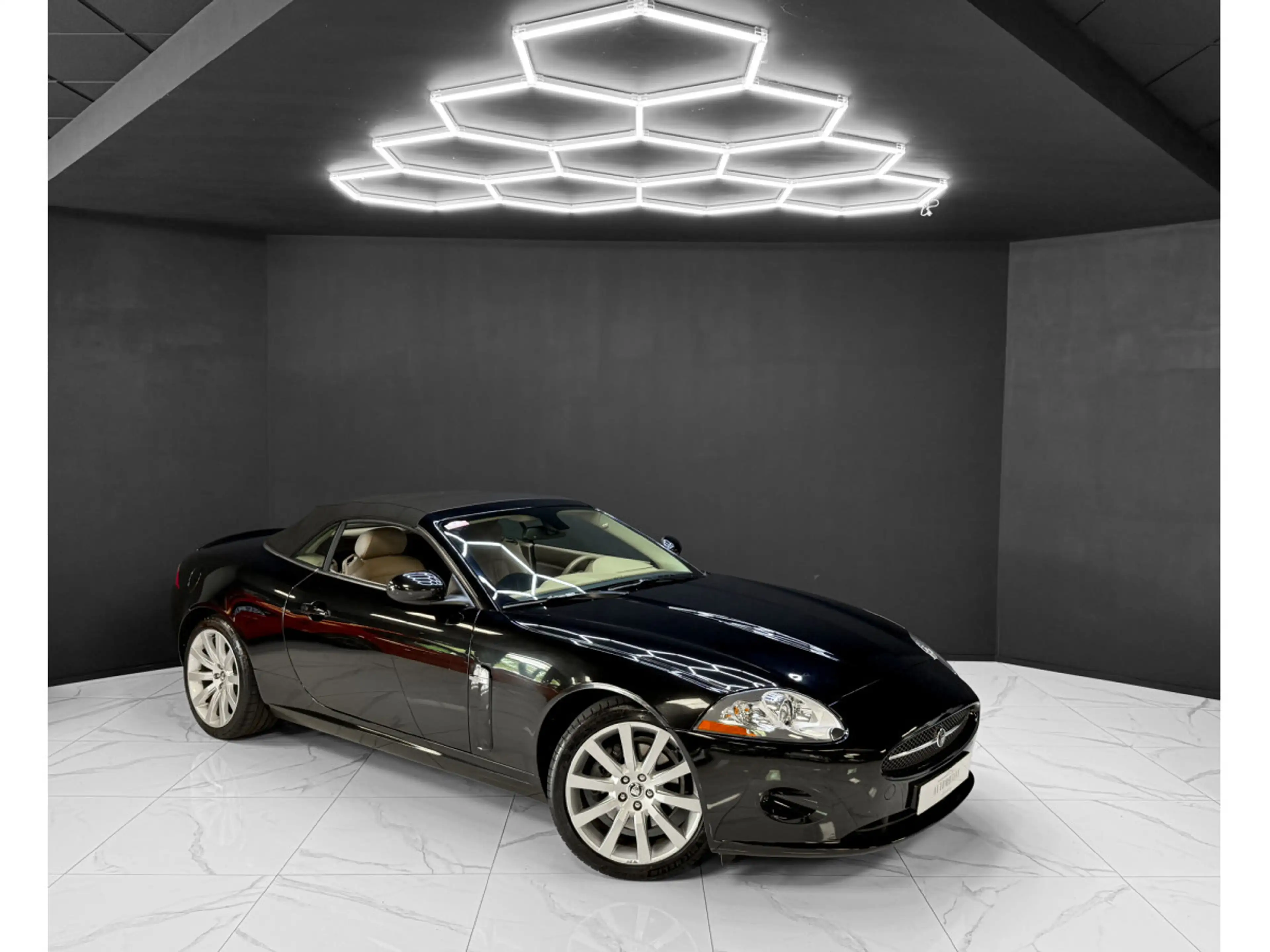 Jaguar XK 3.5 V8 Convertible — photo 7