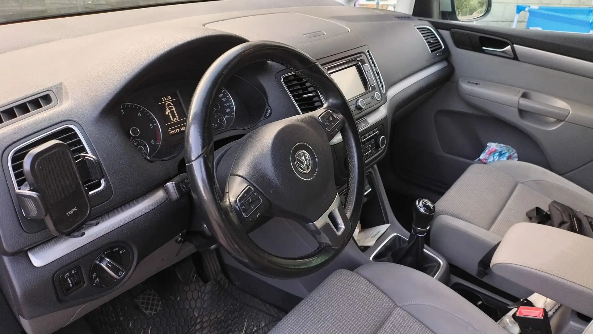 Volkswagen Sharan 2.0 tdi Trendline 7p.ti - 2