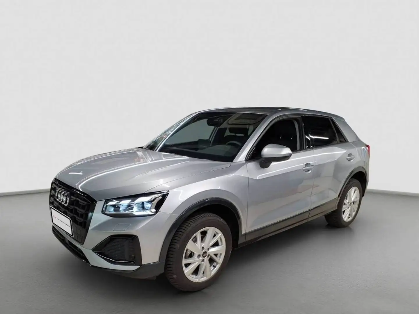 Audi Q2 Advanced 35 TFSI S tr LED ACC AHK AUT KlimaA Silber - 2