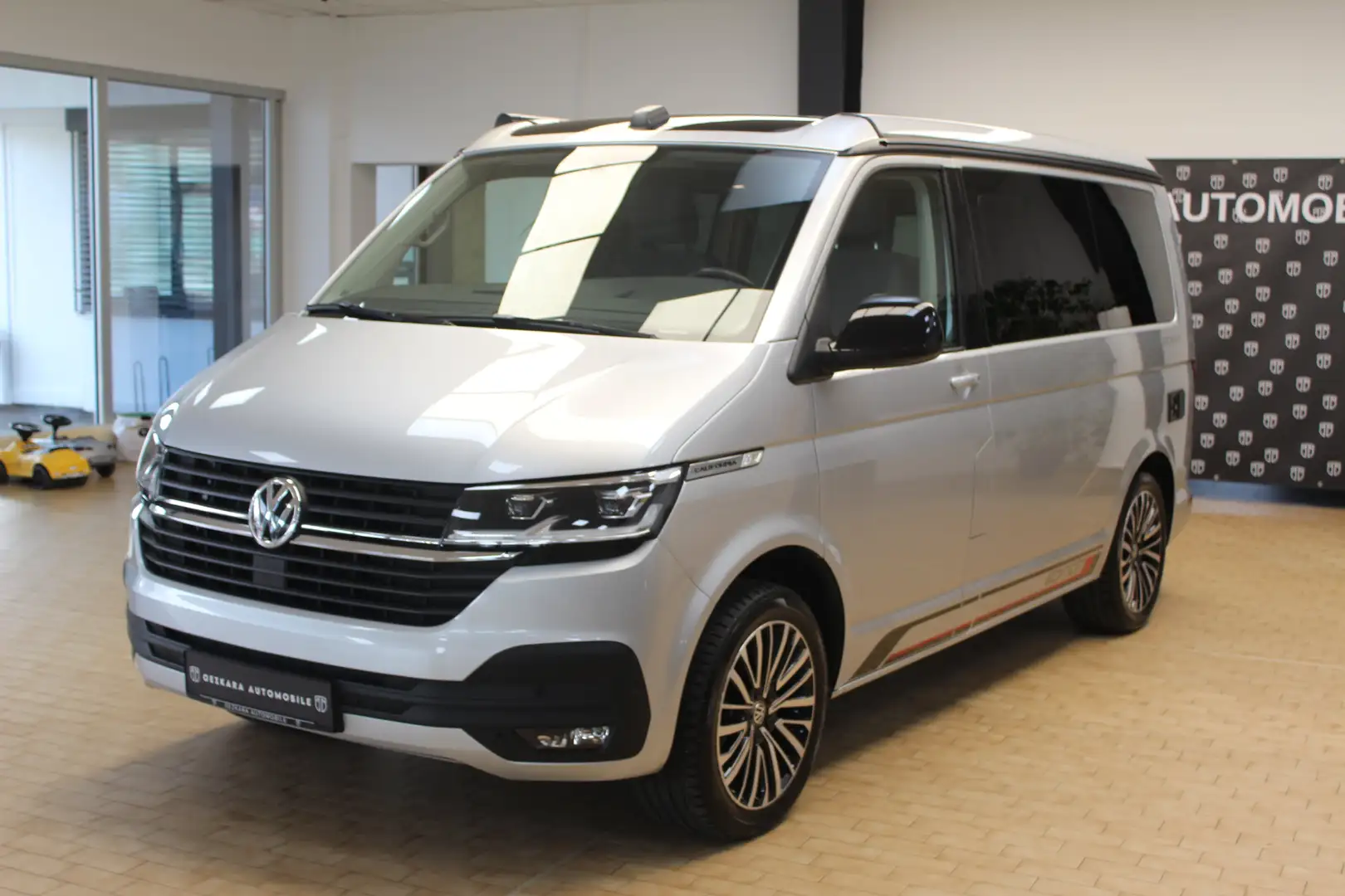 Volkswagen T6.1 California California Ocean Edition FWD 150PS DSG *KÜCHE Grau - 2