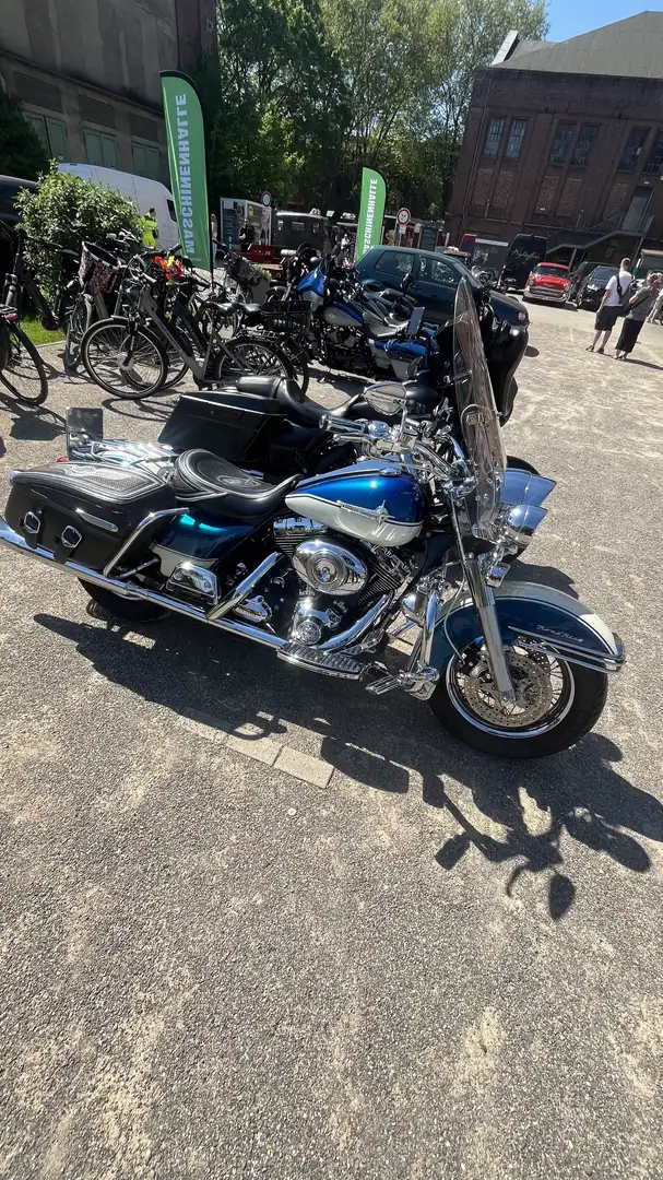 Harley-Davidson Road King two-tone - 2