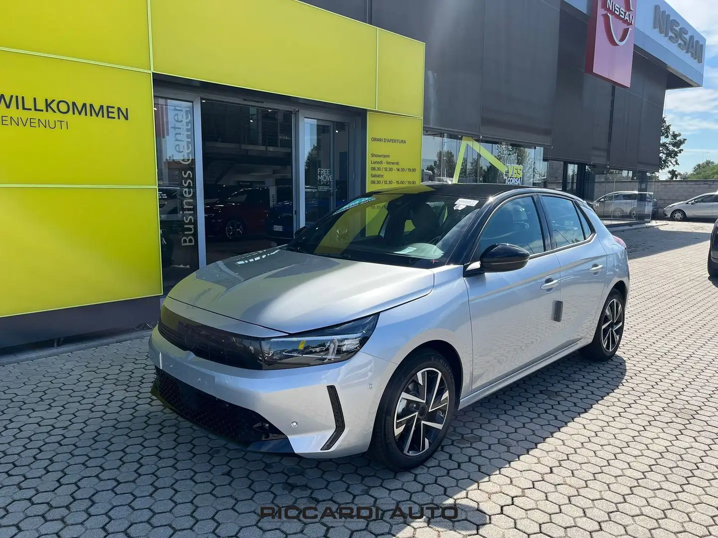 Opel Corsa Nuova GS 1.2 100CV MT6 Argento - 1