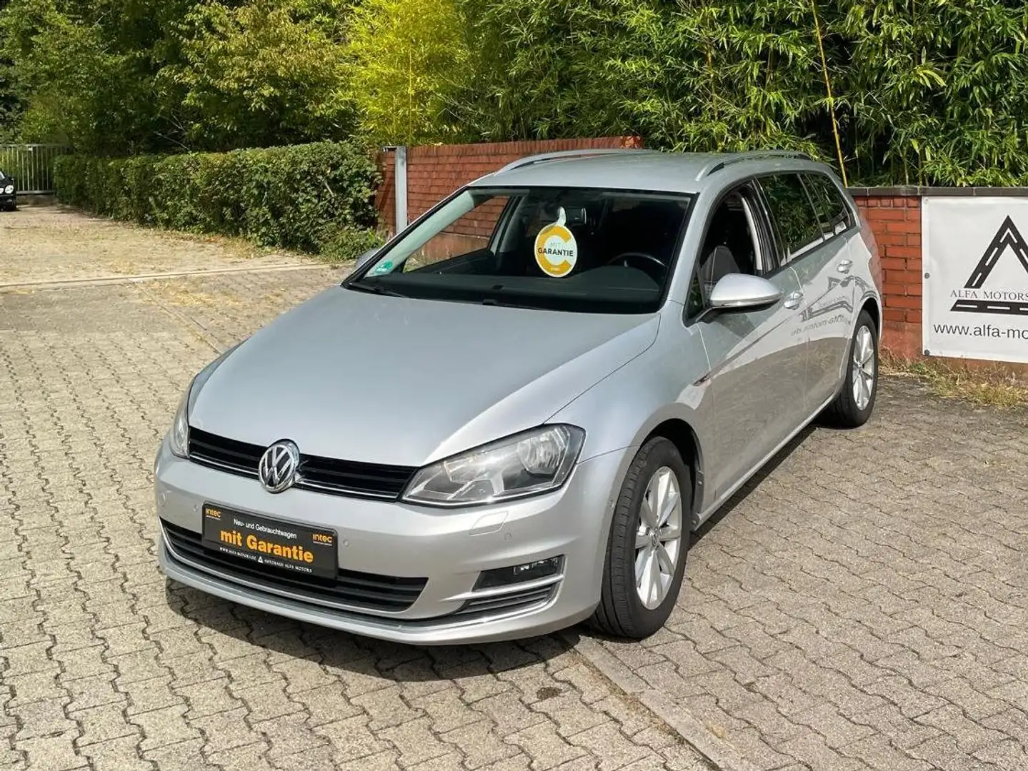 Volkswagen Golf Variant Lounge BMT / AHK / Scheckheft / 8 Fach bereift // Gris - 1