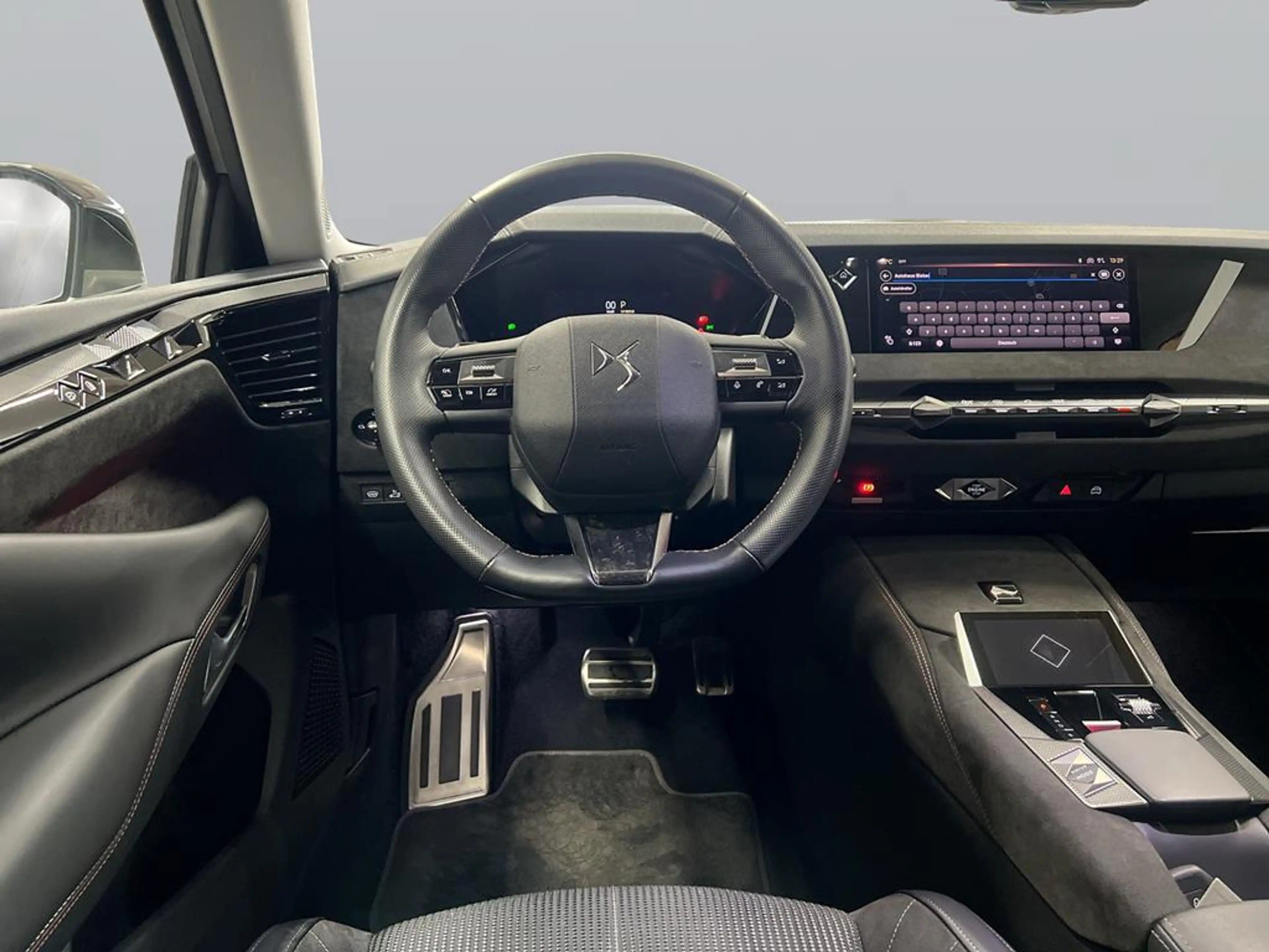 DS Automobiles DS 4 DS 4 E-TENSE PERFORMANCE LINE + — photo 13