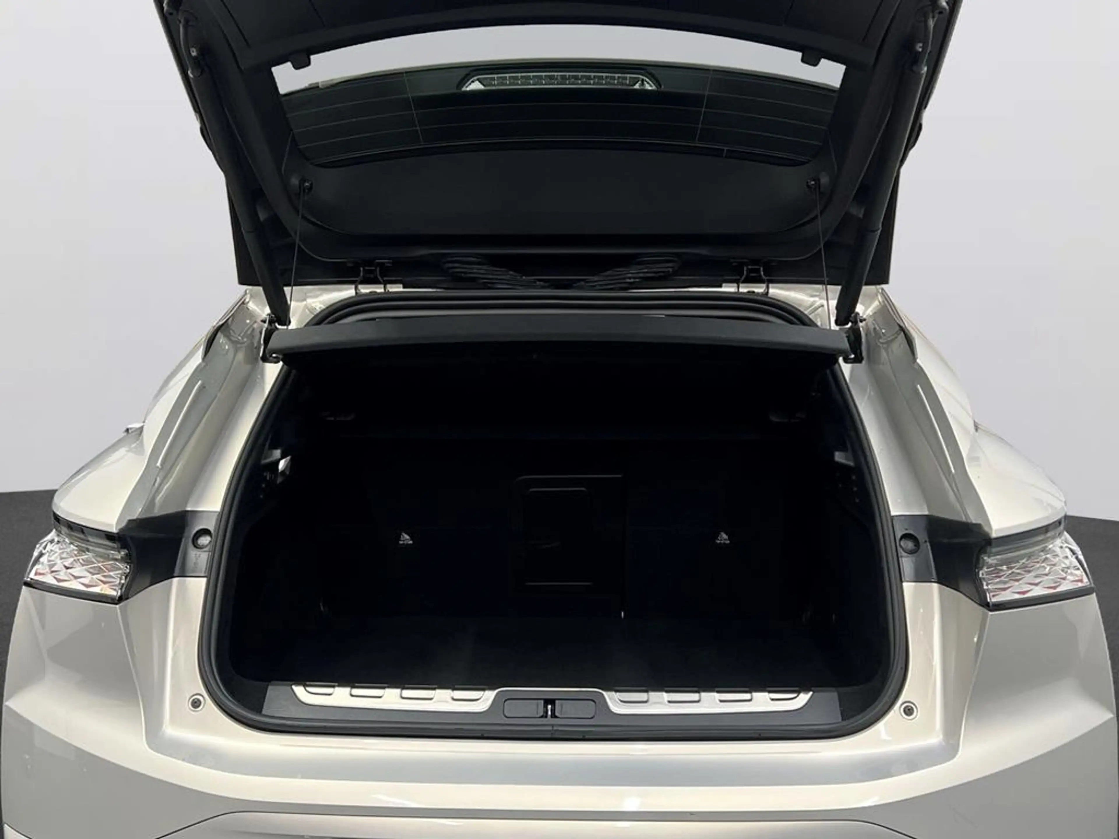 DS Automobiles DS 4 DS 4 E-TENSE PERFORMANCE LINE + — photo 7