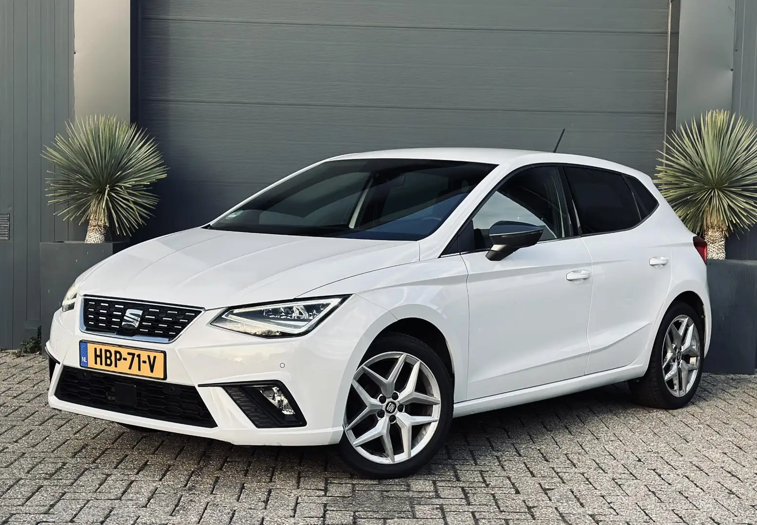 SEAT Ibiza 1.0 EcoTSI FR Wit - 2