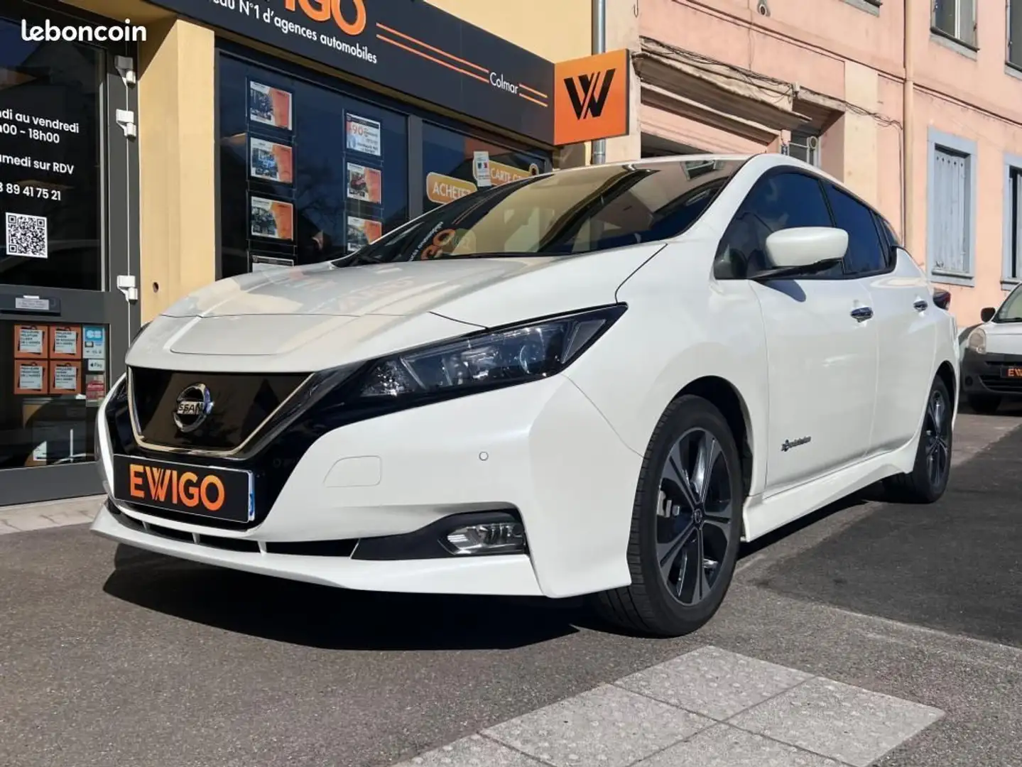 Nissan Leaf N-CONNECTA ELECTRIC 150 122PPM 40KWH AVEC-BATTERIE Blanc - 2
