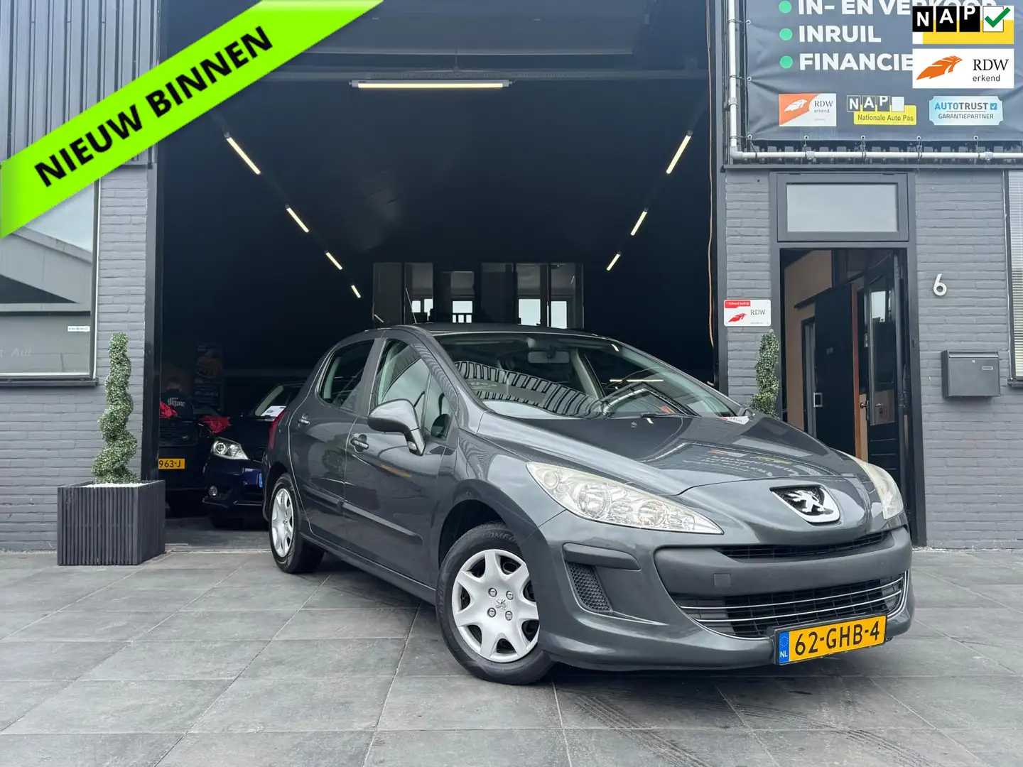 Peugeot 308 1.4 VTi X-line|APK|NAP|Airco|5 Deuren|E.Ramen Grijs - 1