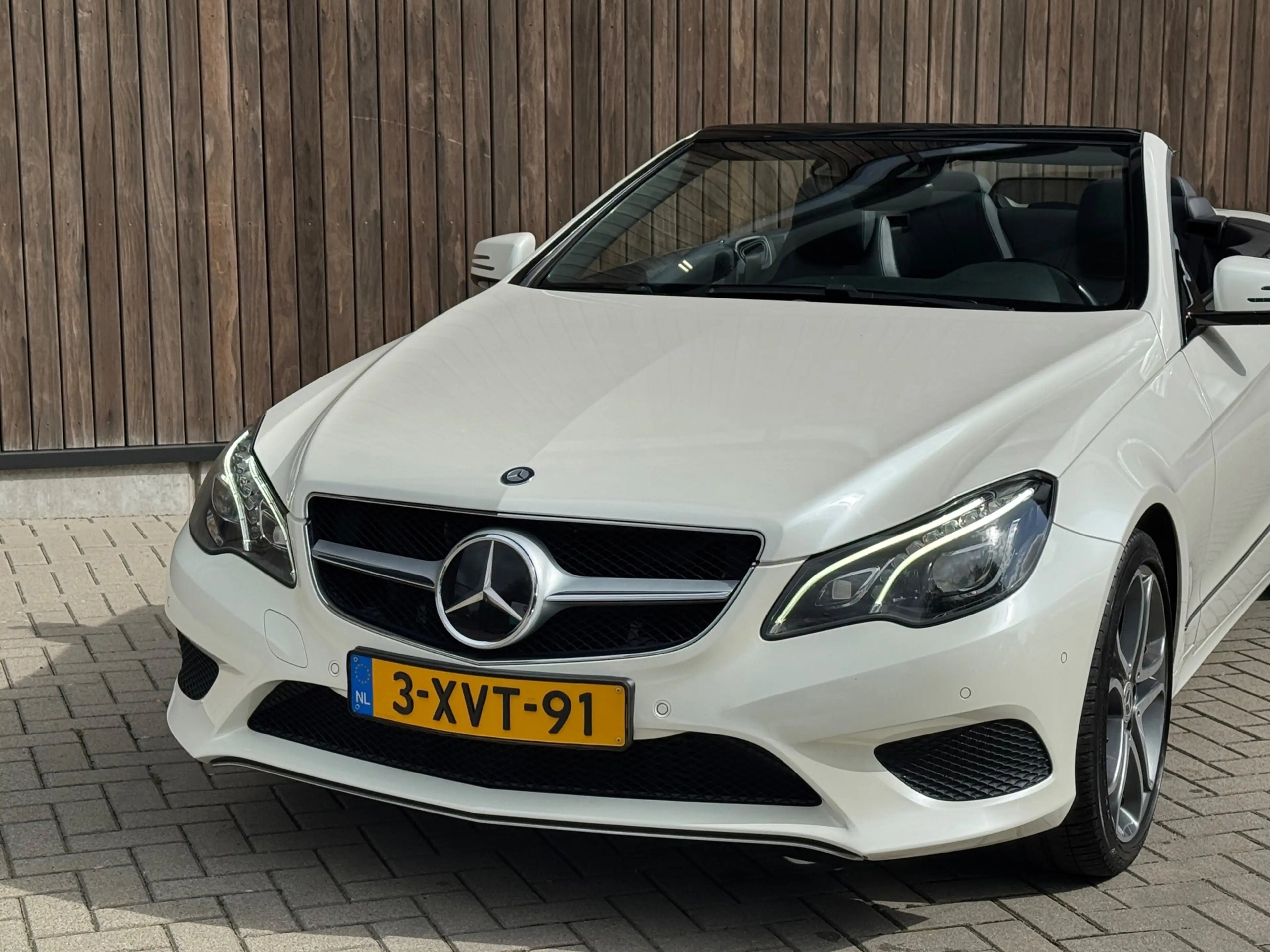 Mercedes-Benz E 250 Cabrio Edition Sport |ACC|H&K| — photo 6