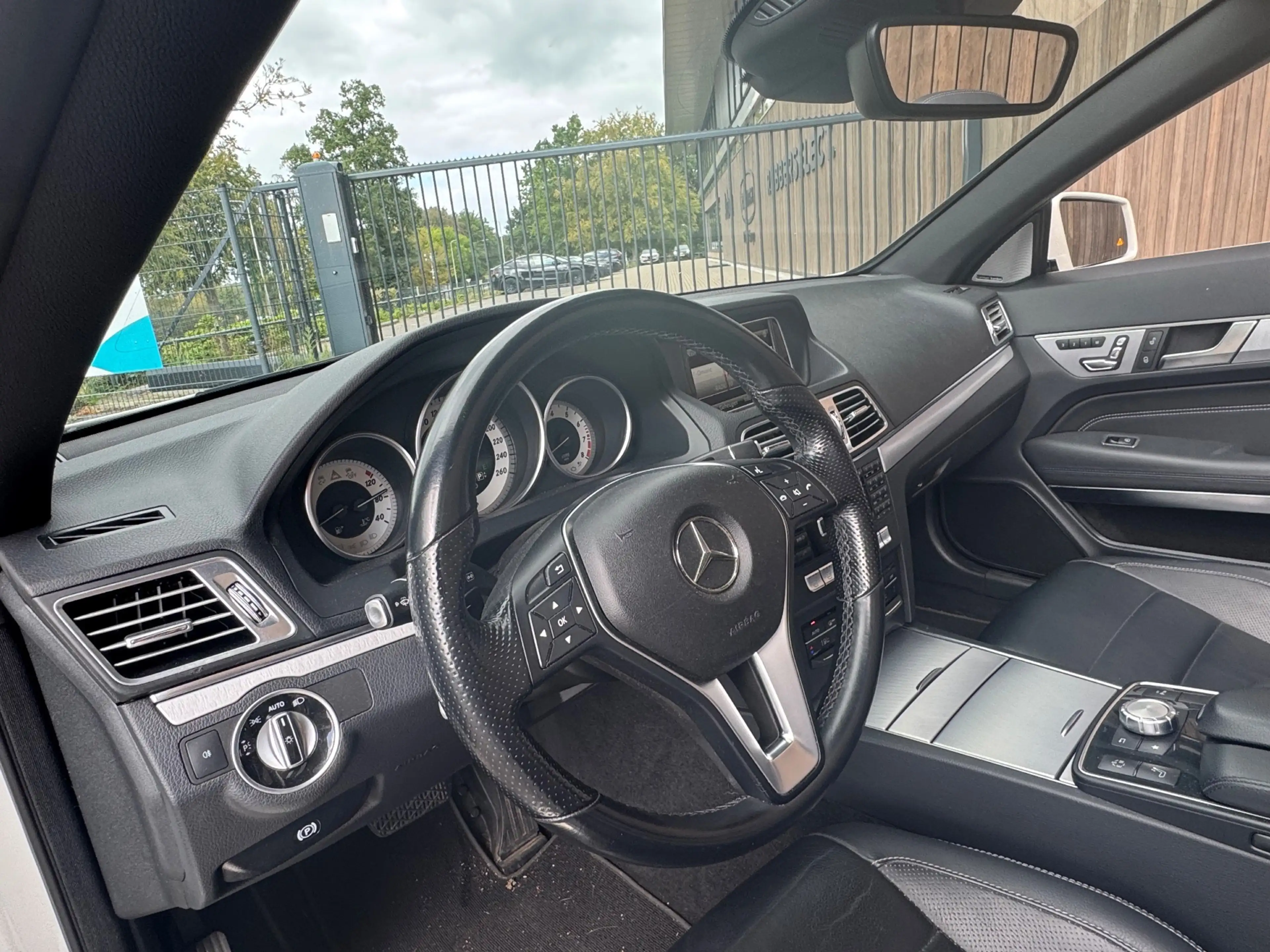 Mercedes-Benz E 250 Cabrio Edition Sport |ACC|H&K| — photo 15