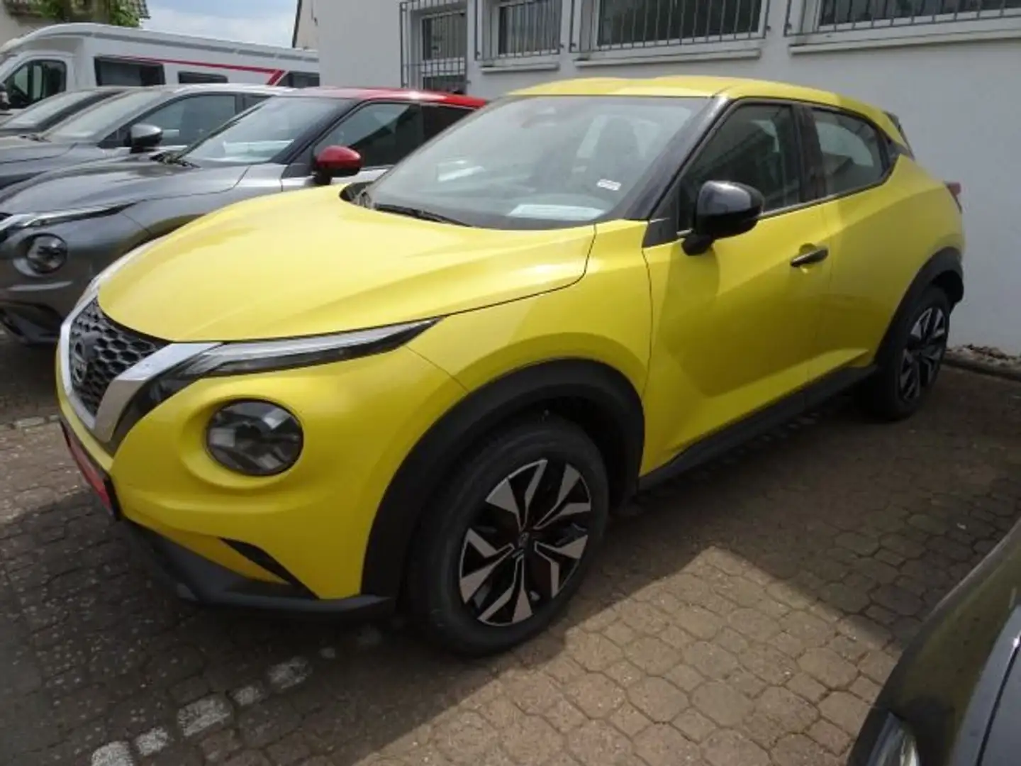 Nissan Juke Acenta AUTOMATIK Żółty - 2