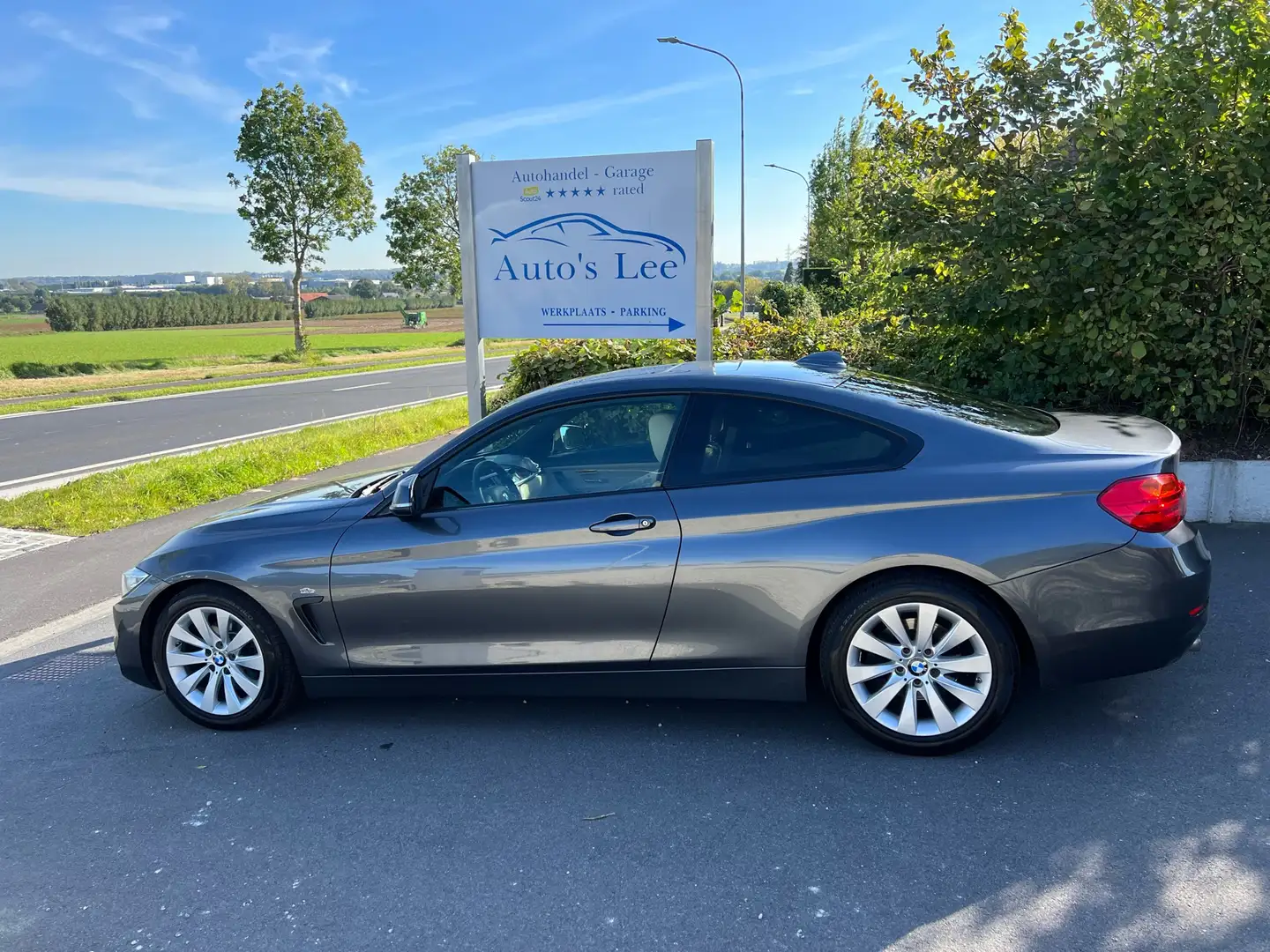 BMW 420 420i Coupe Automaat Luxury Line Gris - 2