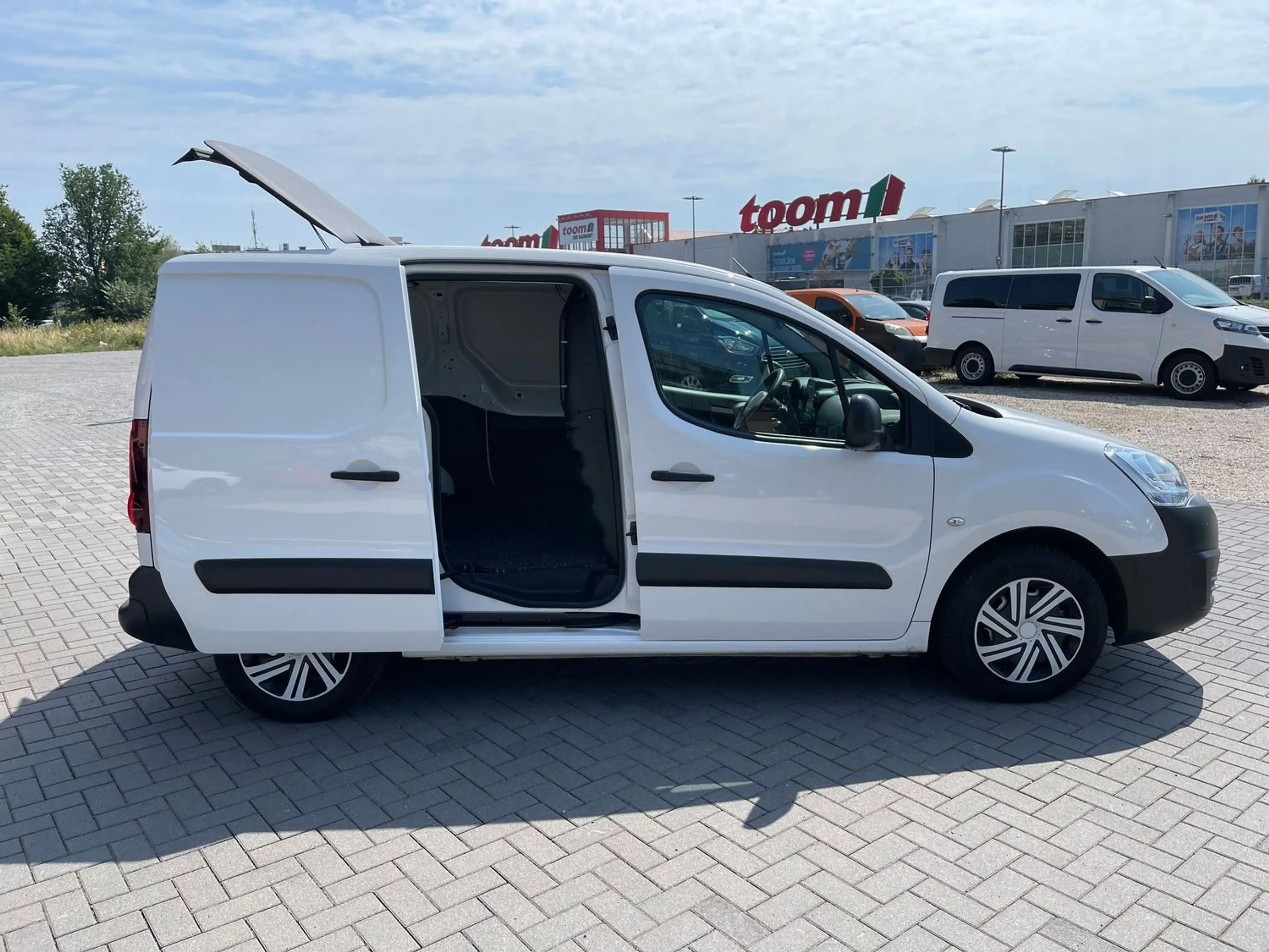 Peugeot Partner L1 Premium/AHK/Kamera V+H/PDC/USB/Bluetooth — photo 5